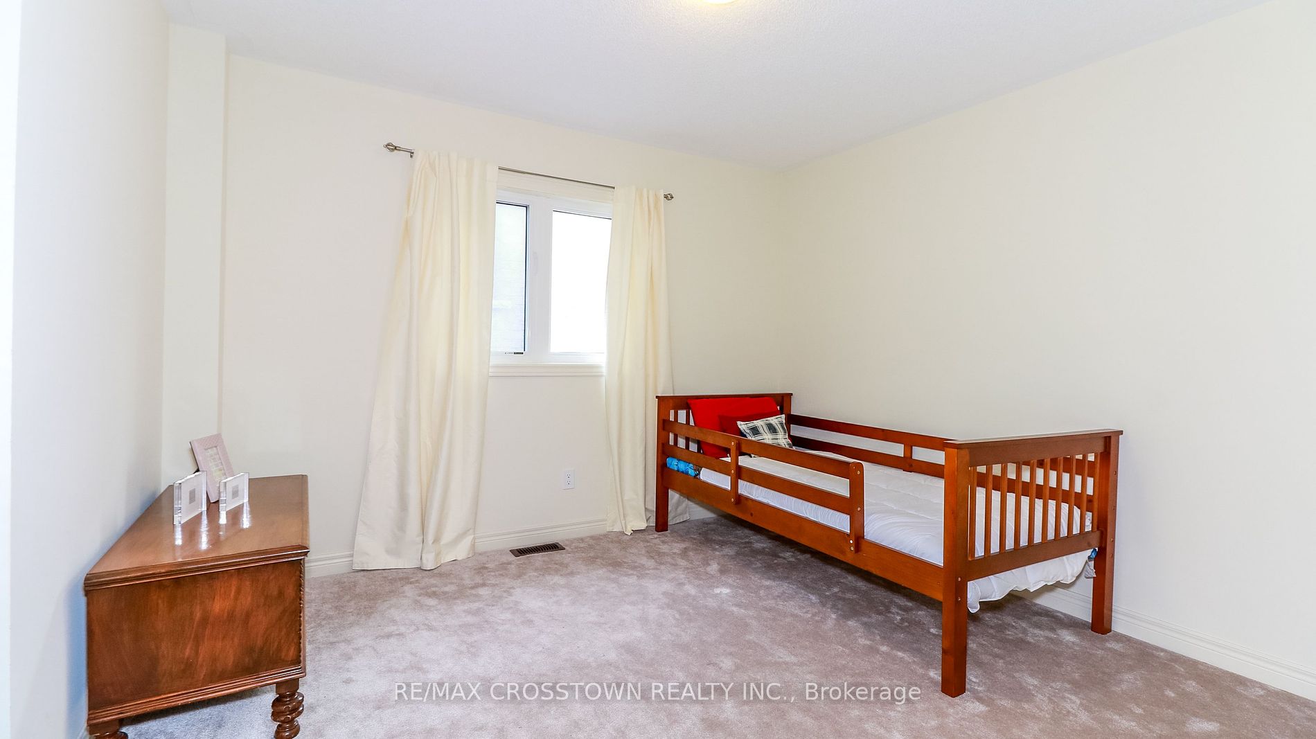 29 Treetops Boulevard