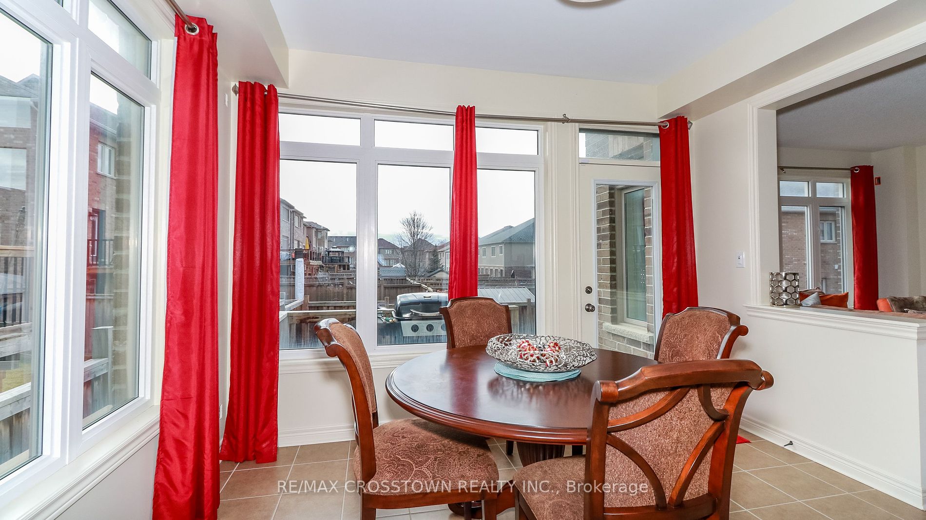 29 Treetops Boulevard
