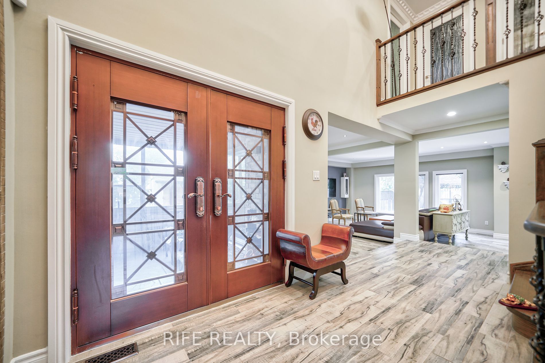 66 Greencroft Cres