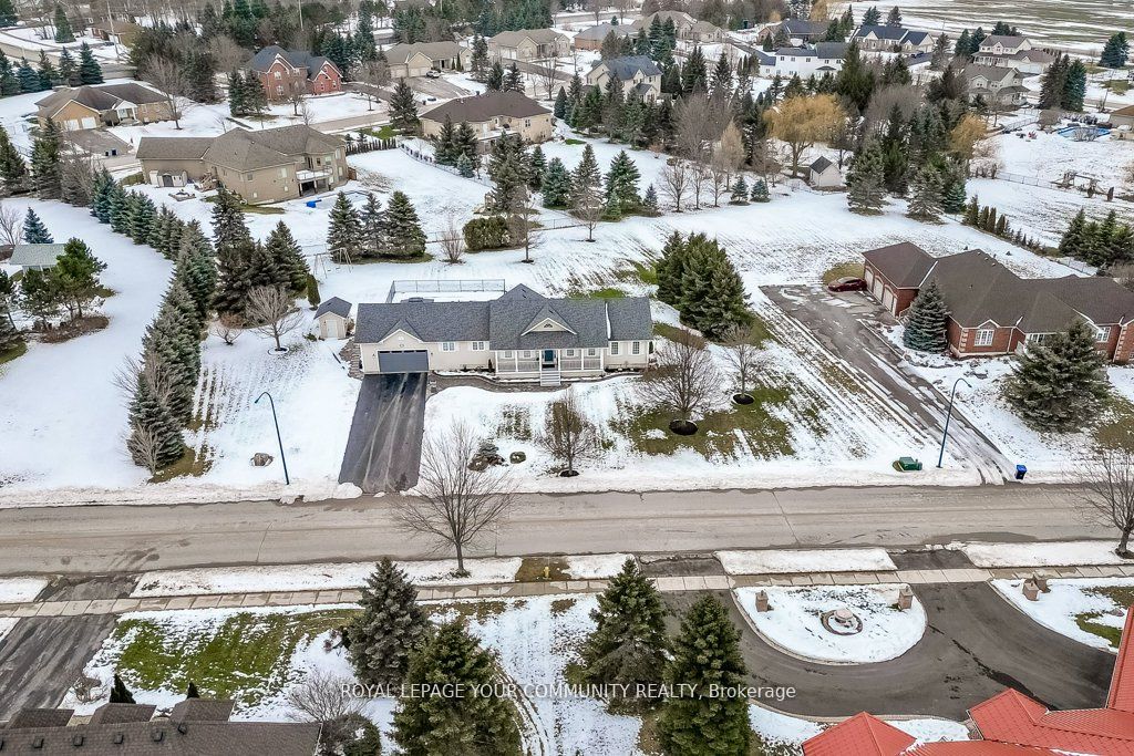 25 Davis Trail
