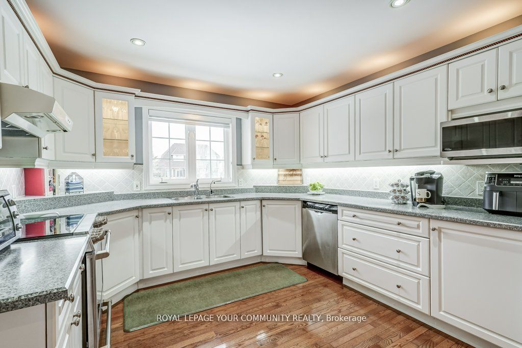 25 Davis Trail