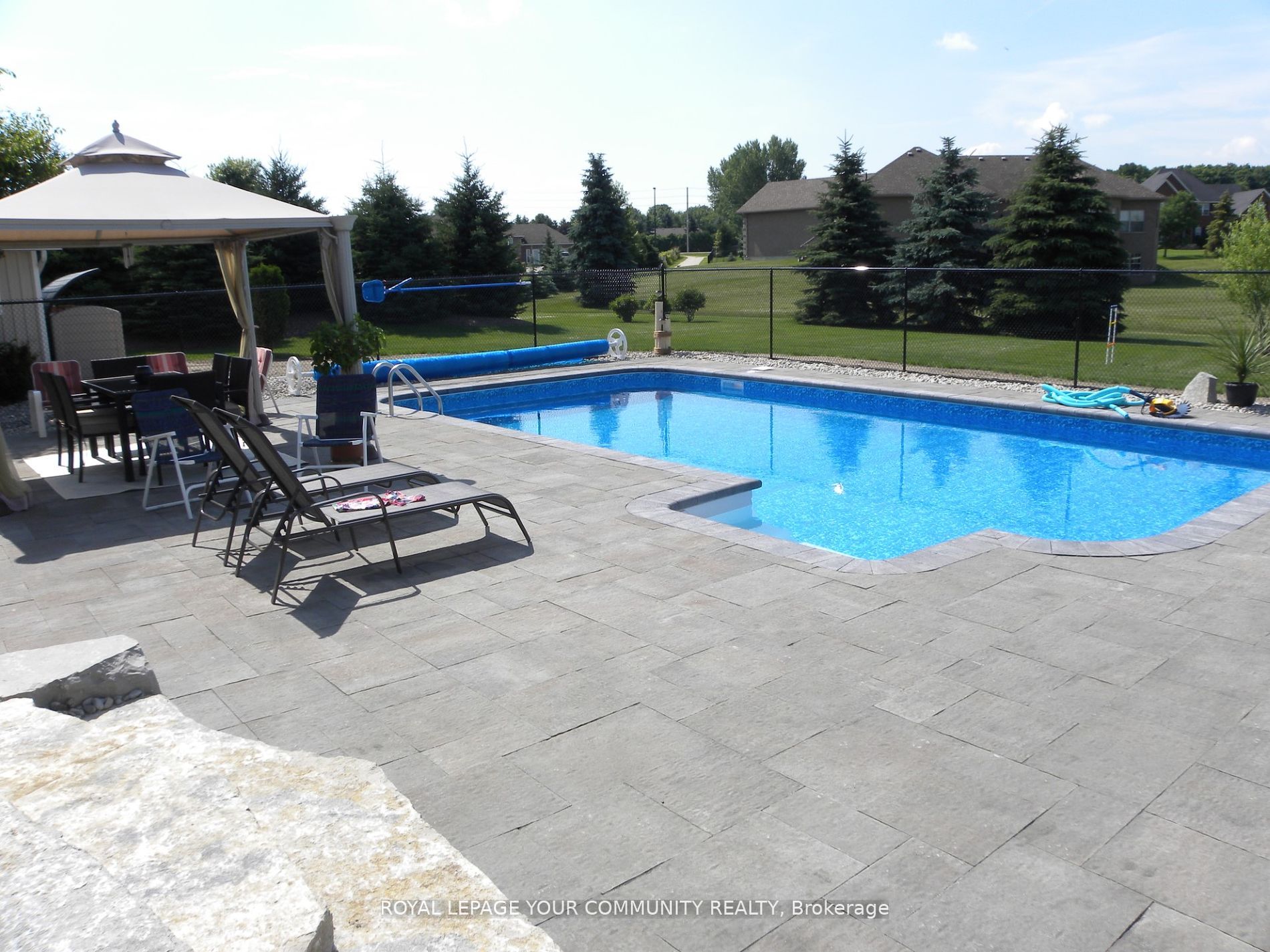 25 Davis Trail