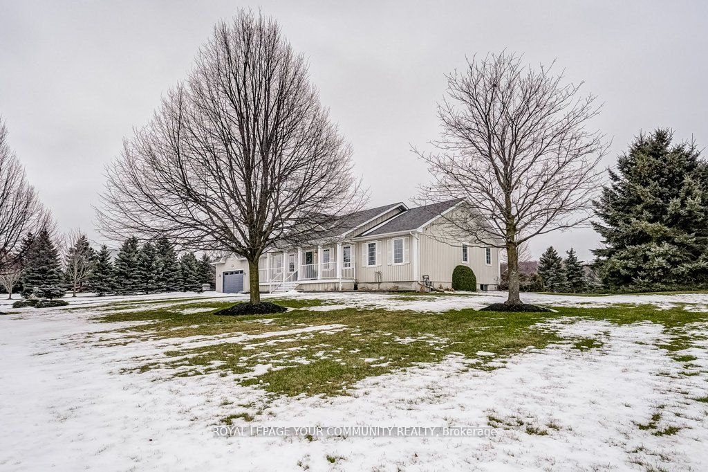 25 Davis Trail