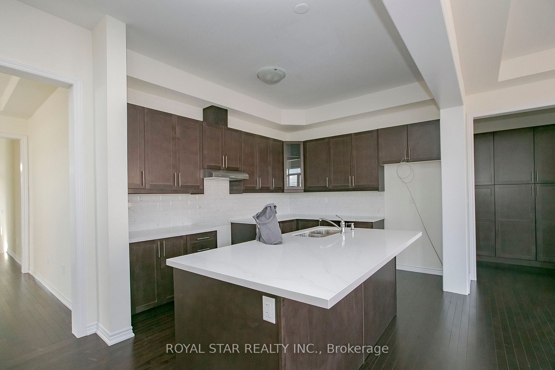 72 Weslock Cres