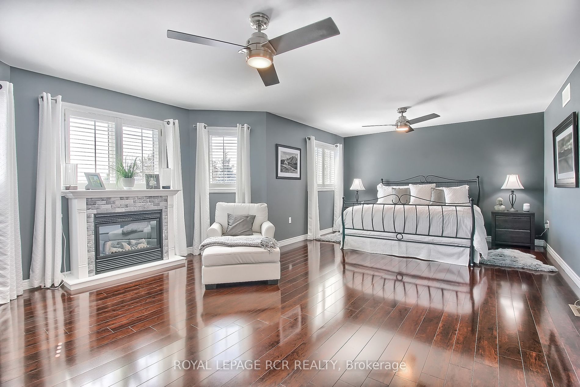 11 Saint Avenue
