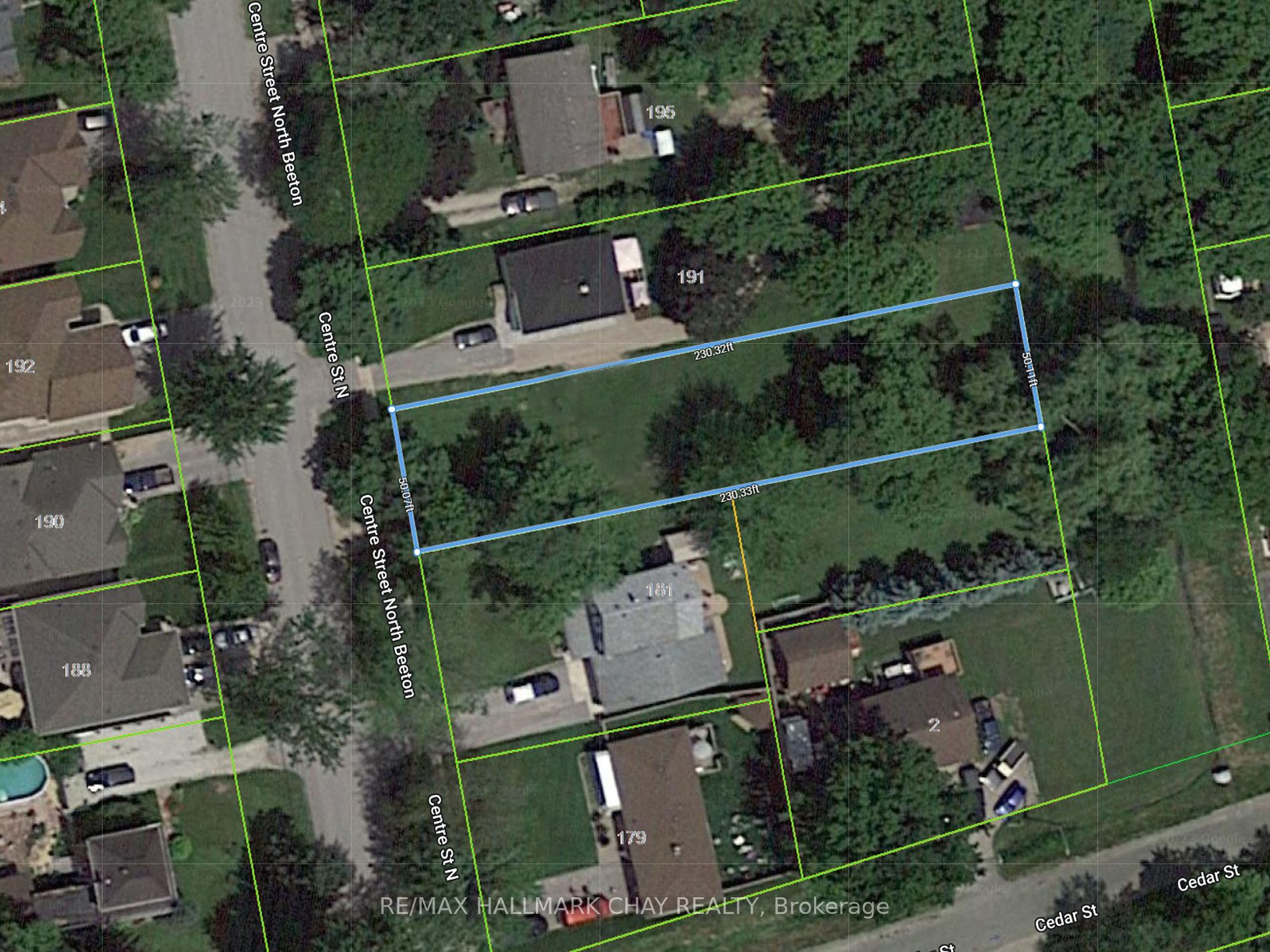 Lot 104 Centre St N