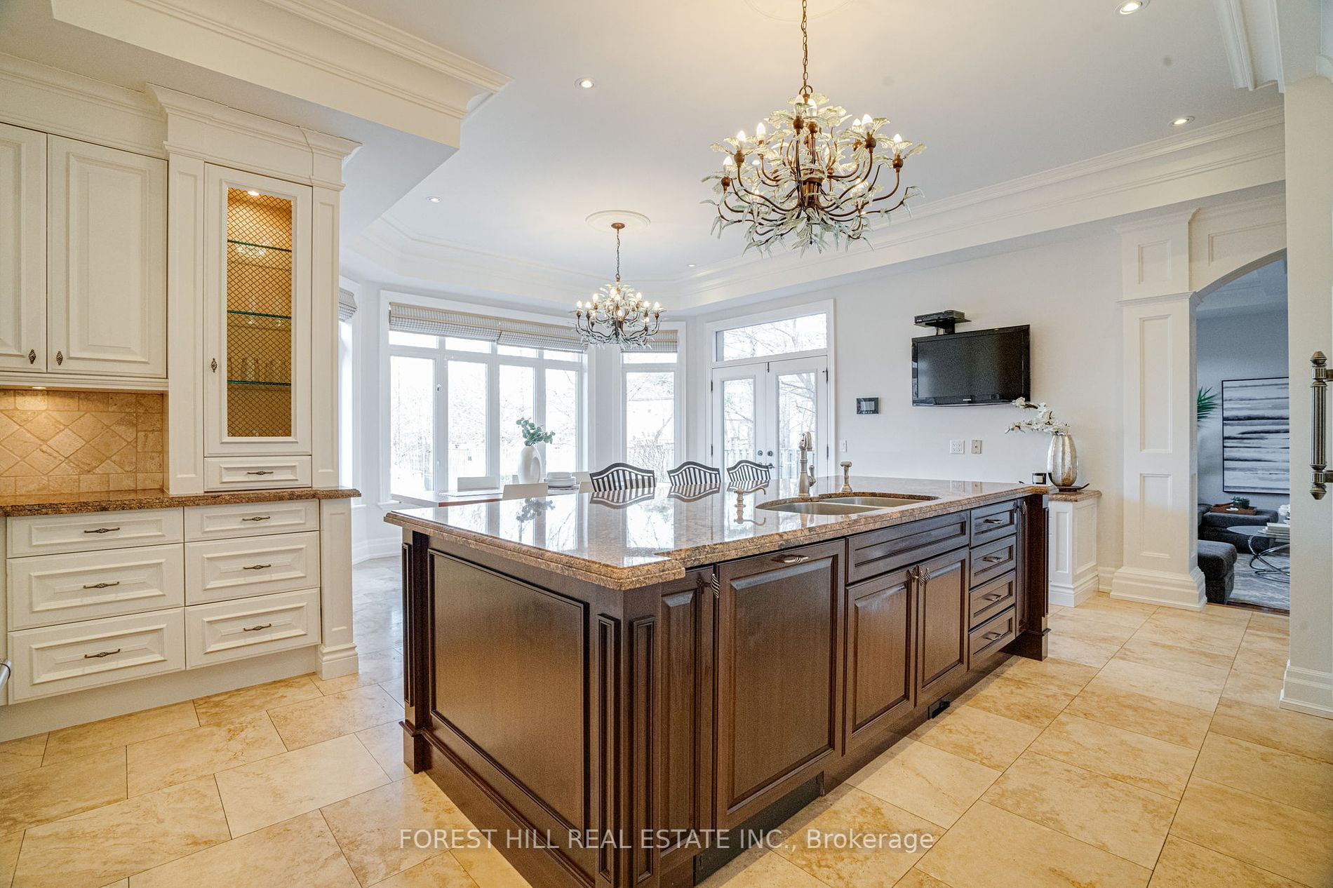 160 King High Drive