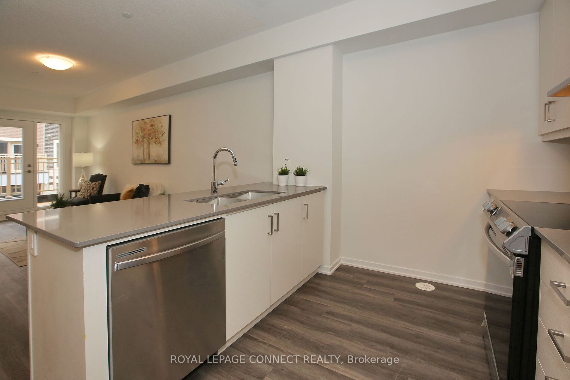 11 Honeycrisp Cres, #17