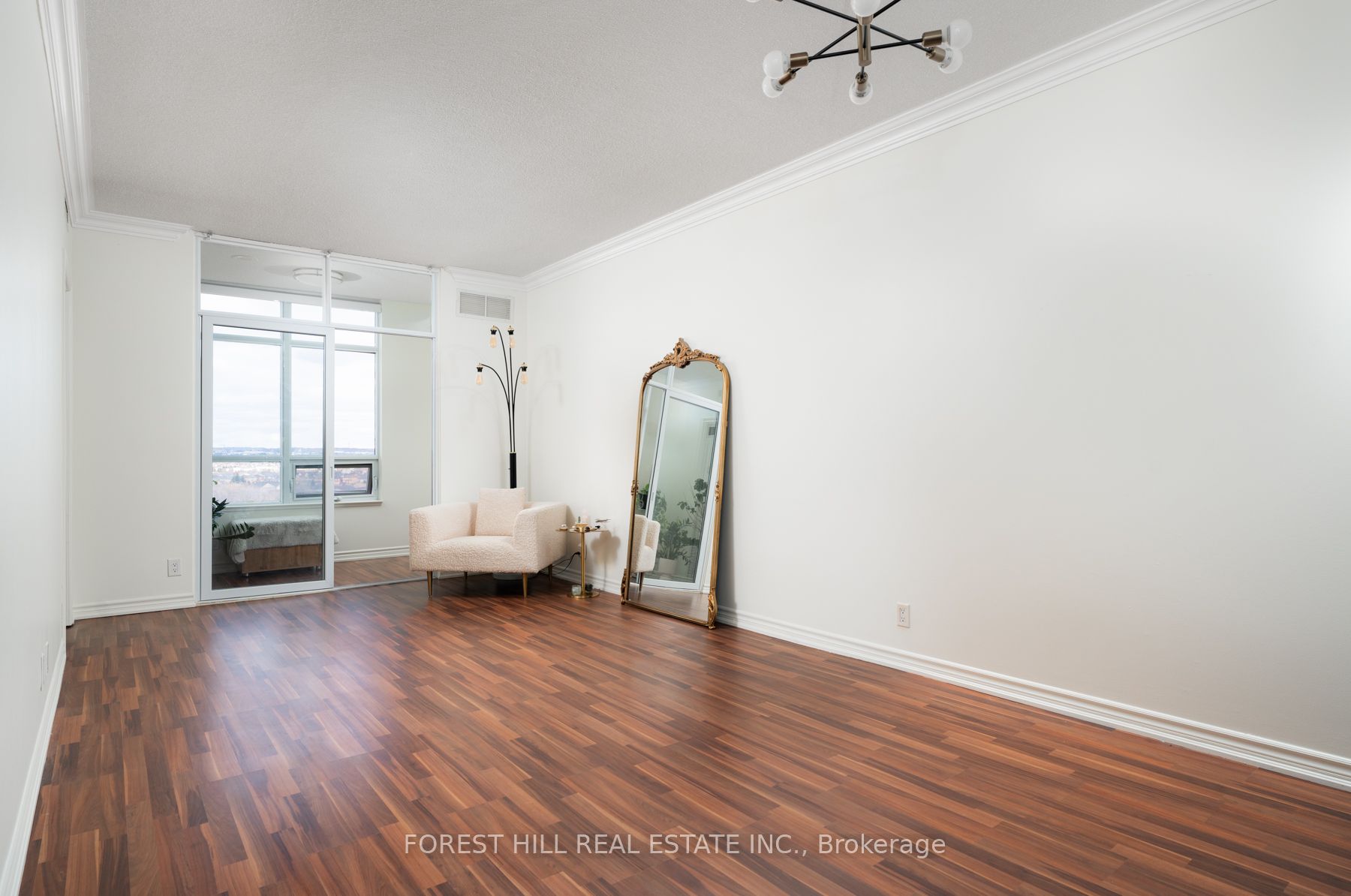9235 Jane Street, #1403