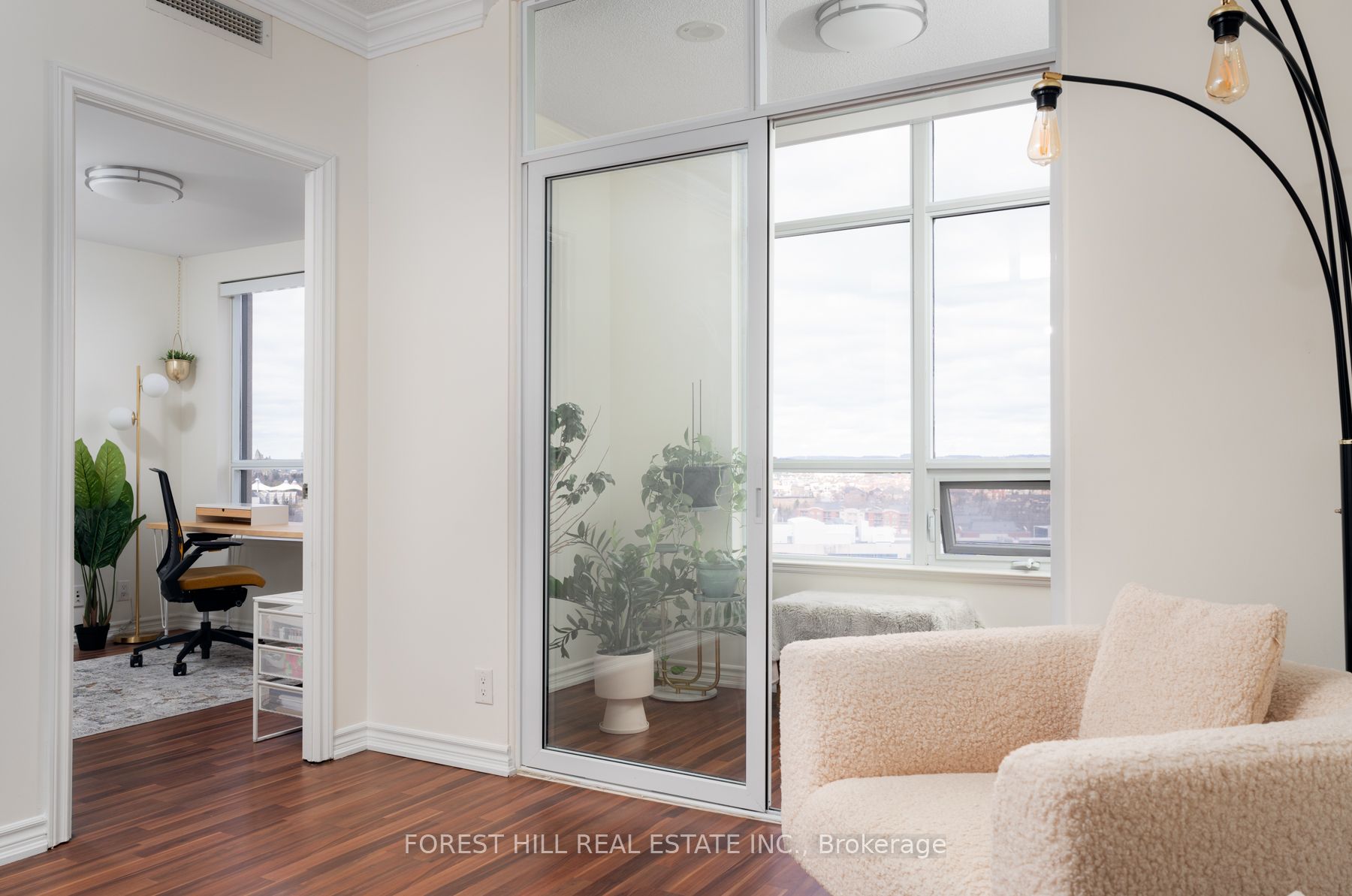 9235 Jane Street, #1403