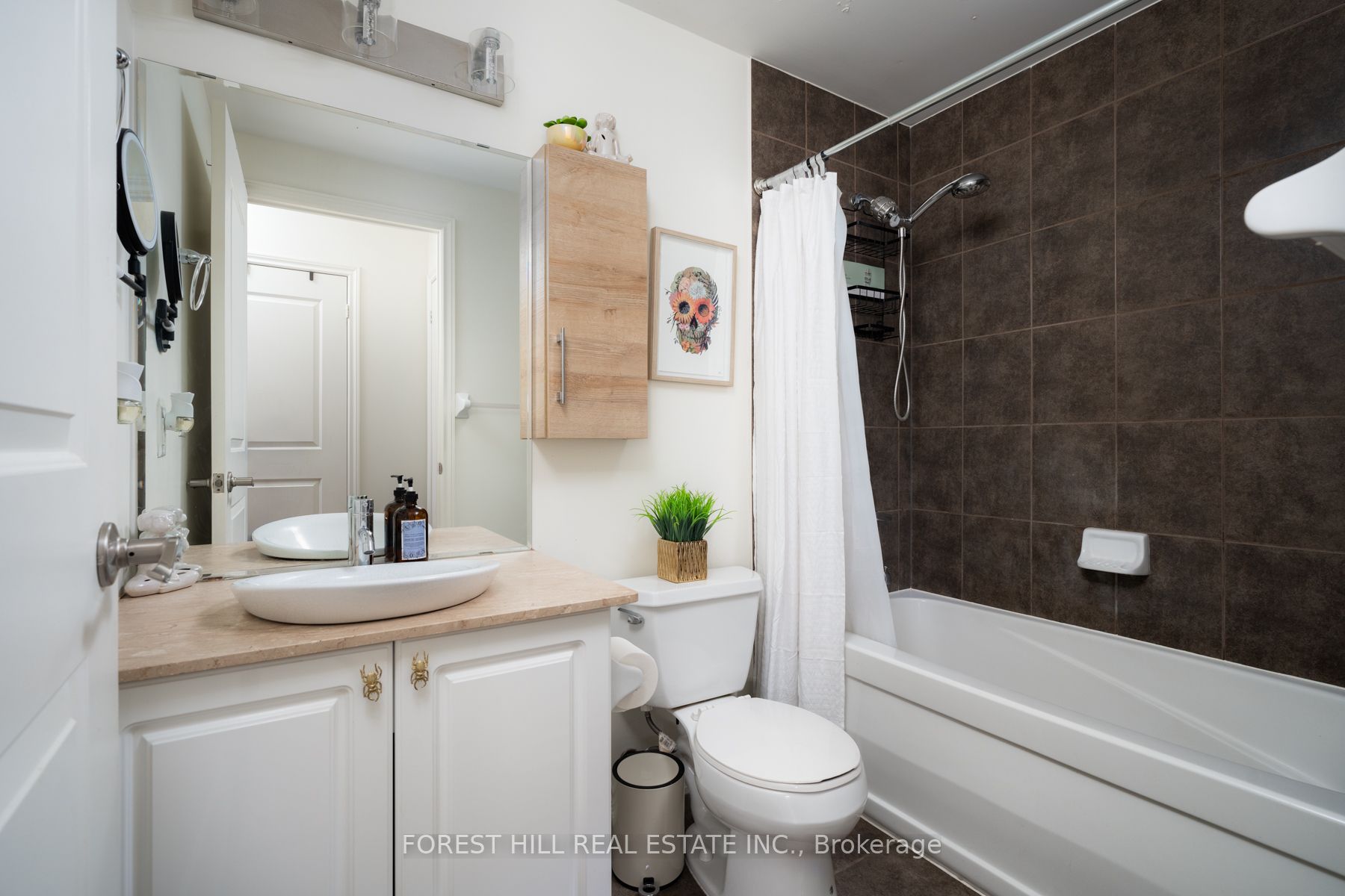 9235 Jane Street, #1403