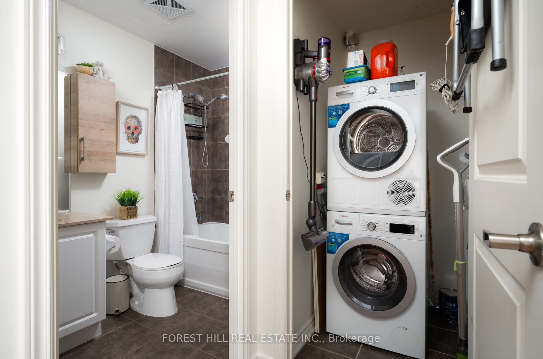 9235 Jane Street, #1403