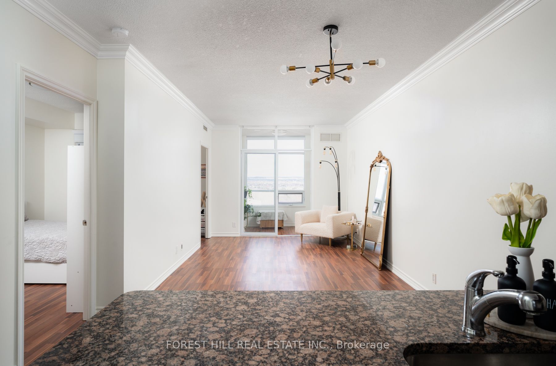 9235 Jane Street, #1403