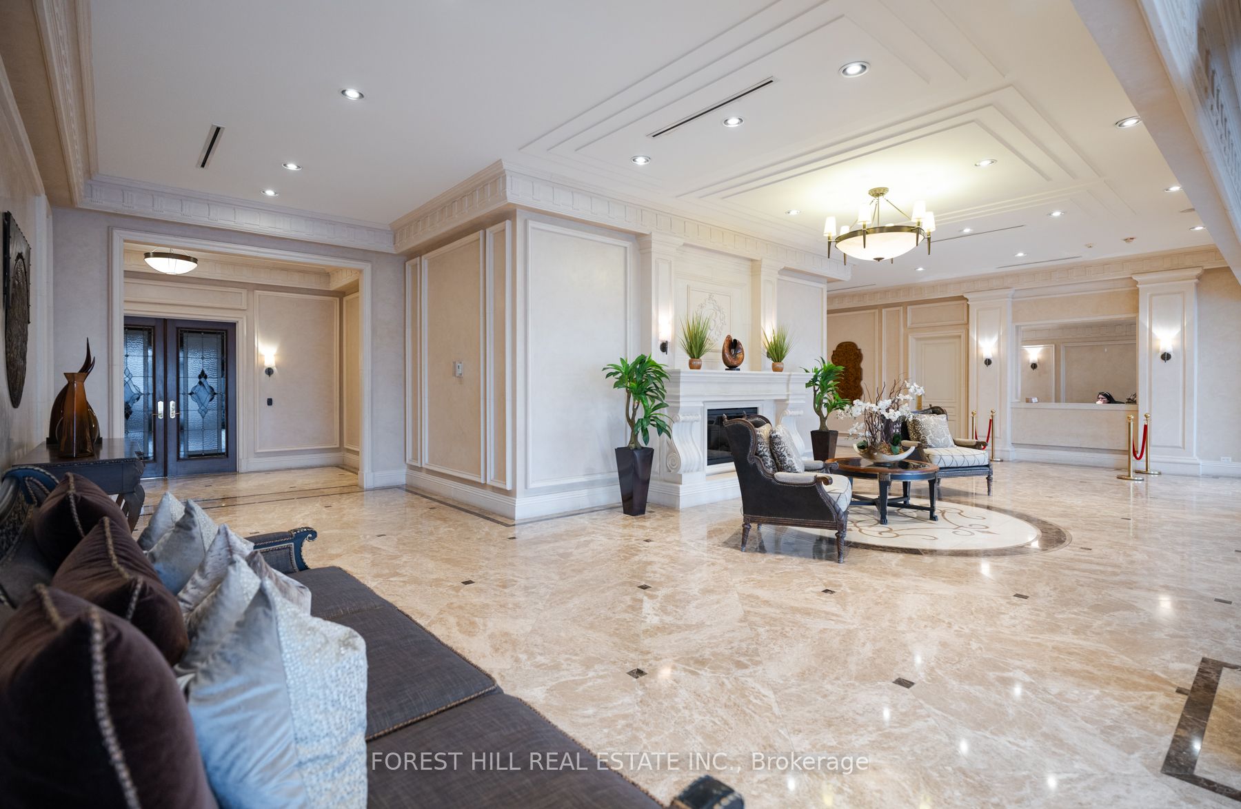 9235 Jane Street, #1403