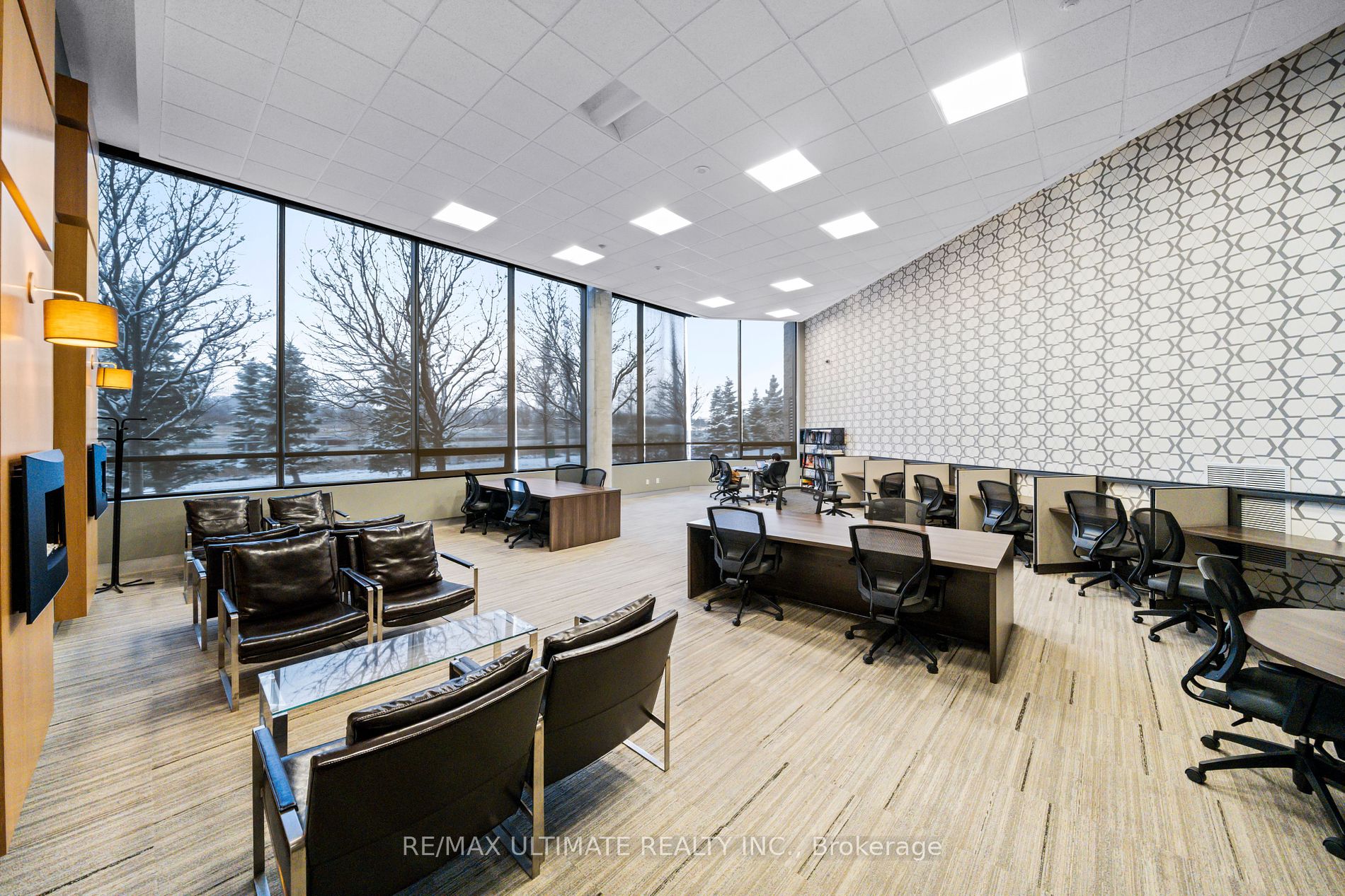 253 South Park Road, #806