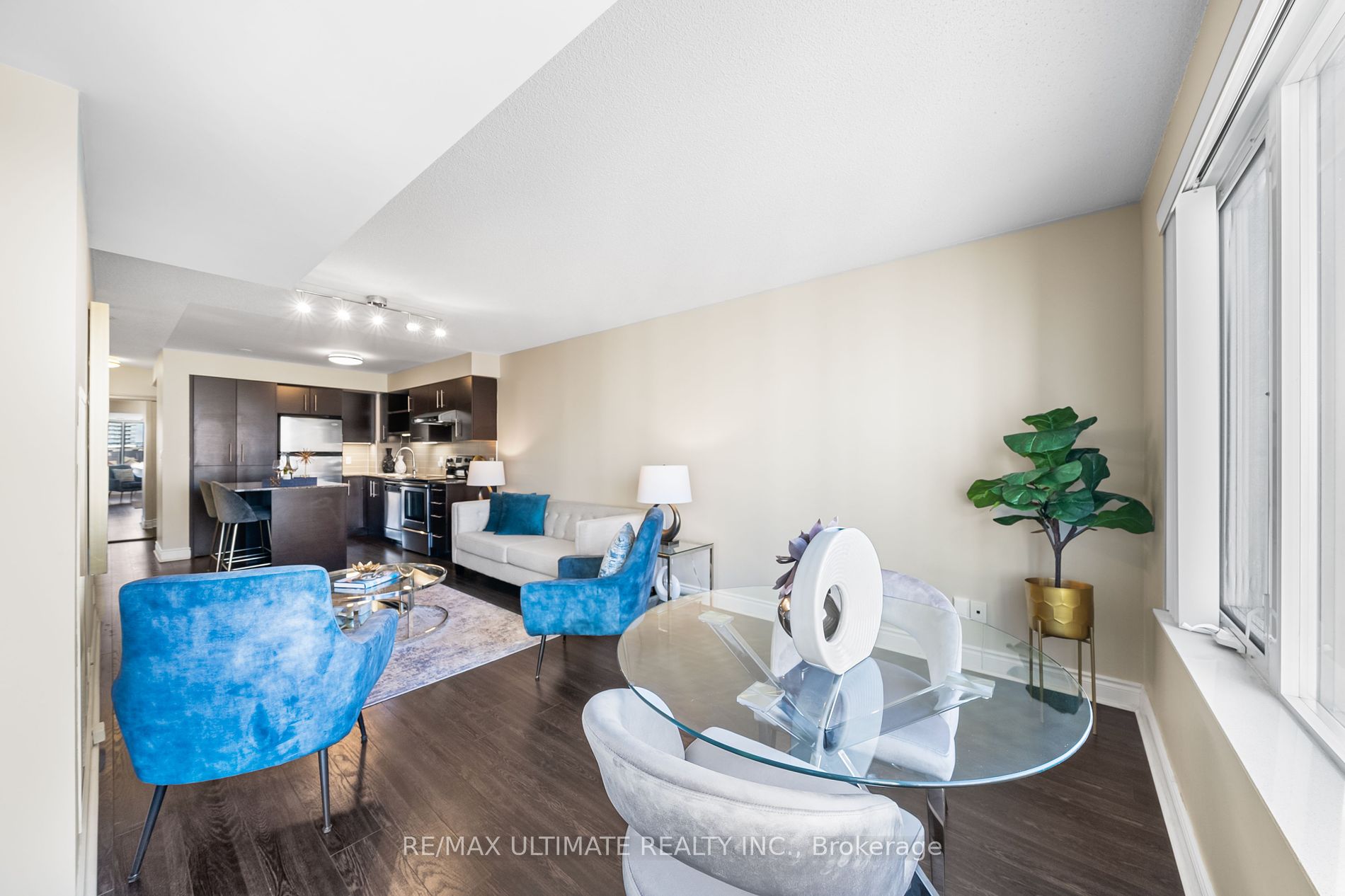 253 South Park Road, #806