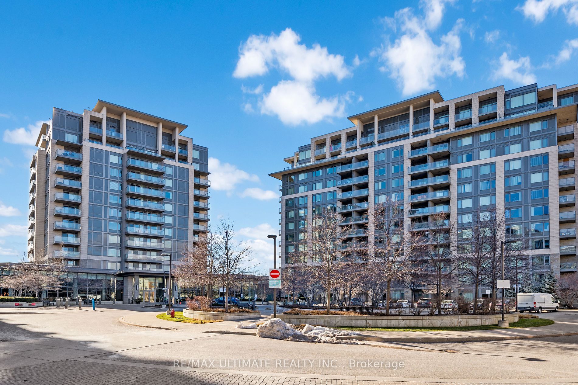 253 South Park Road, #806