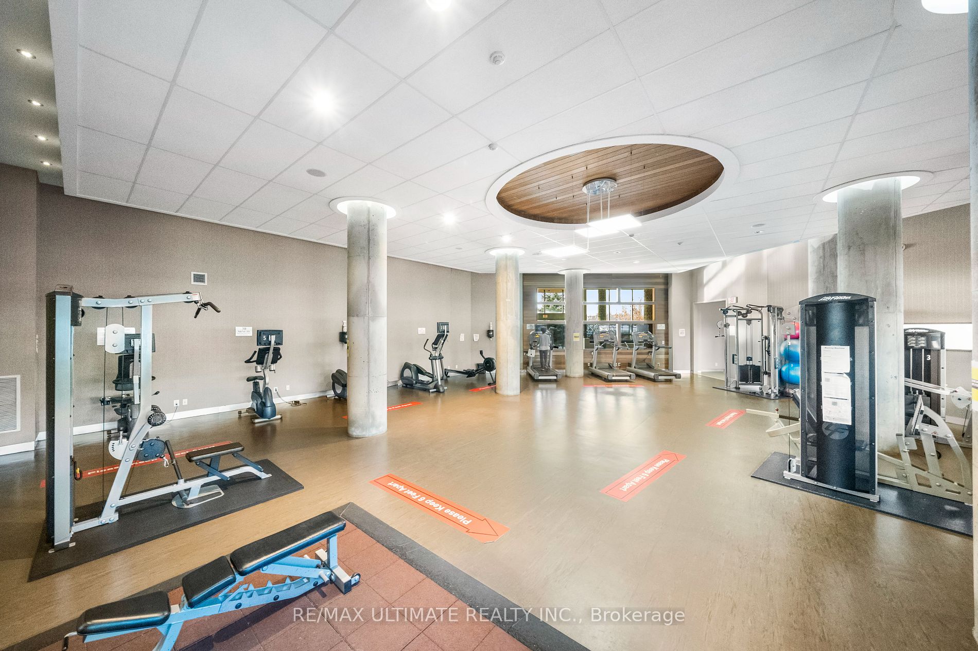 253 South Park Road, #806