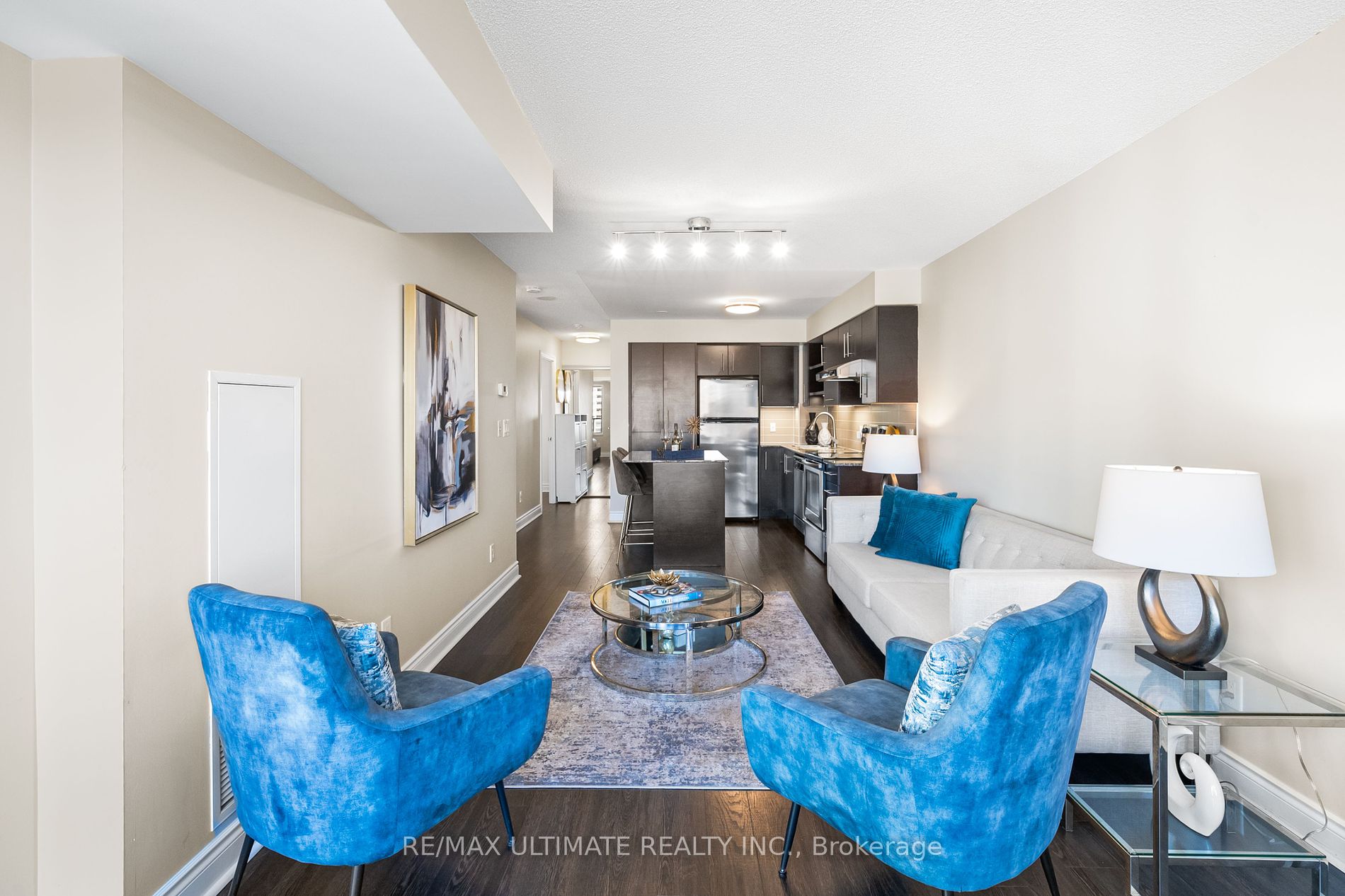 253 South Park Road, #806