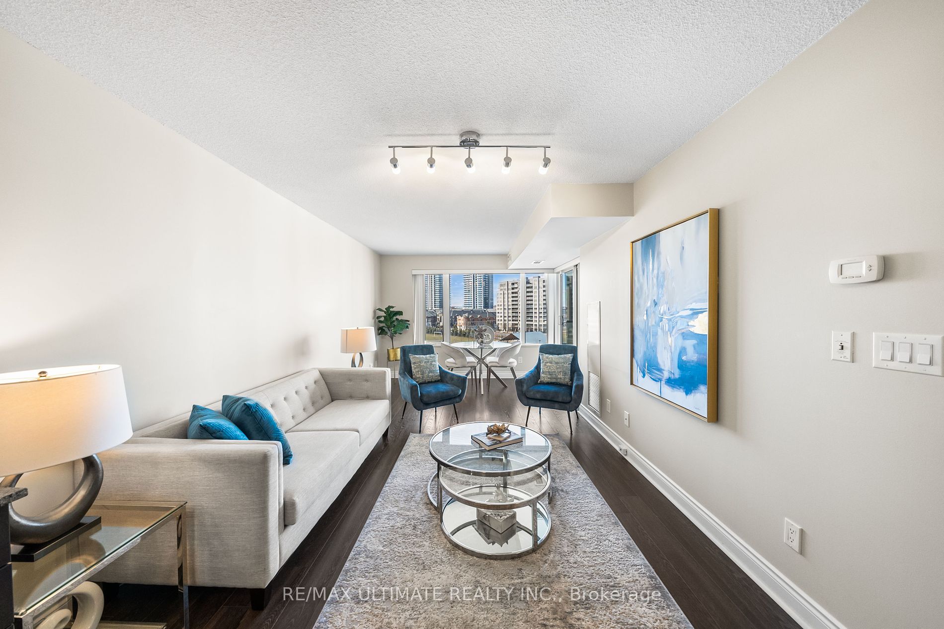 253 South Park Road, #806