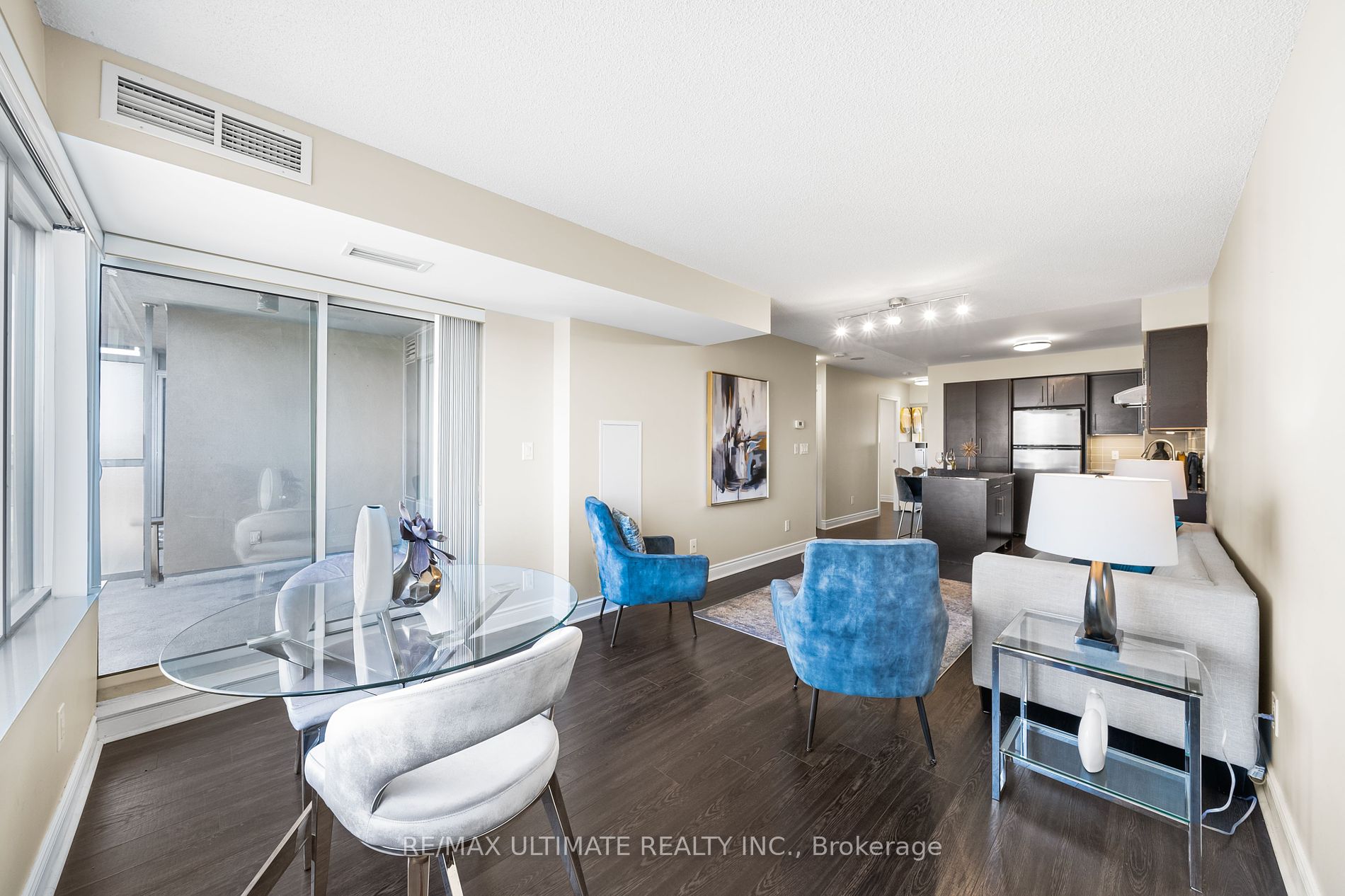 253 South Park Road, #806