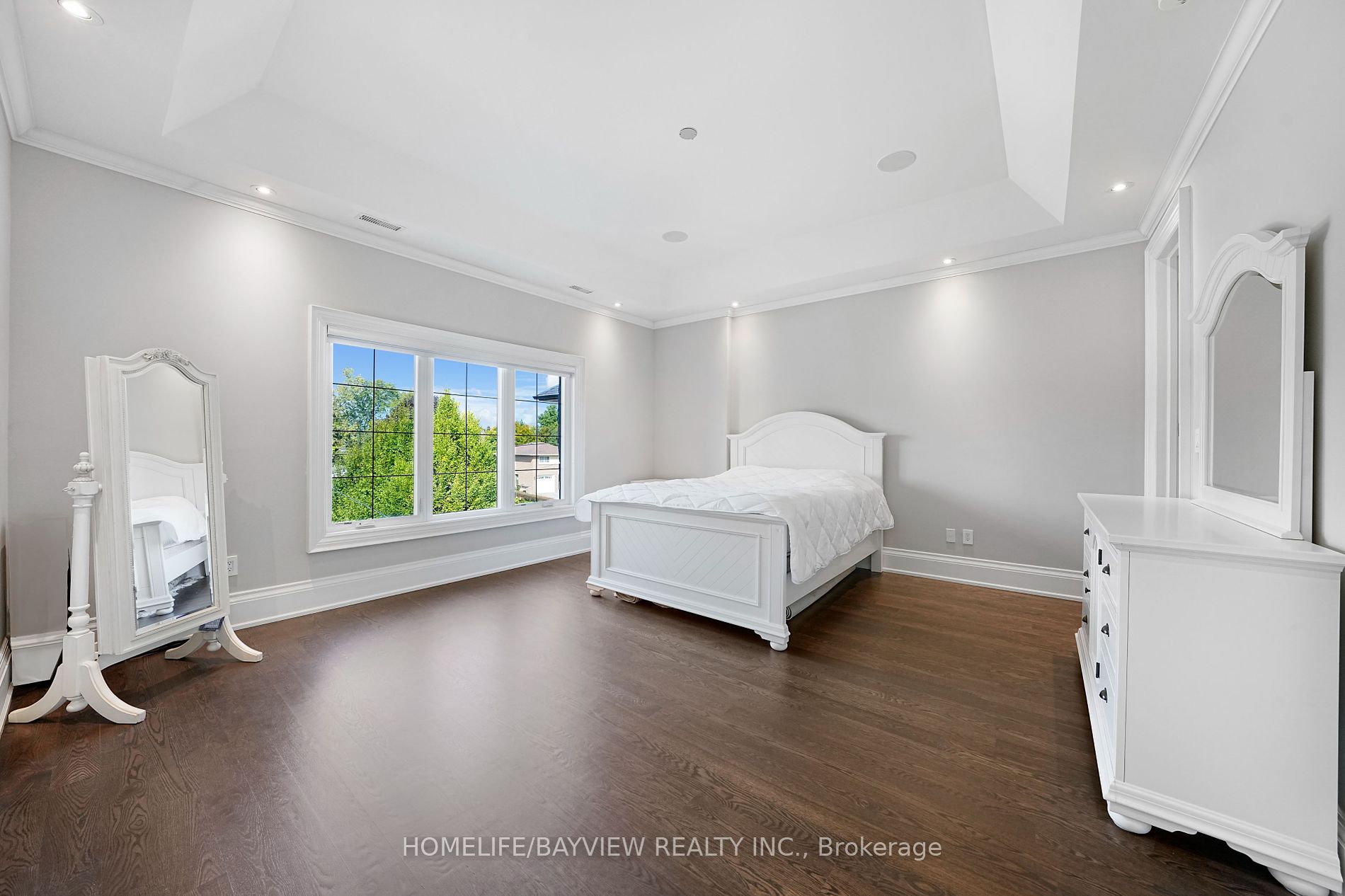 111 Hillview Rd