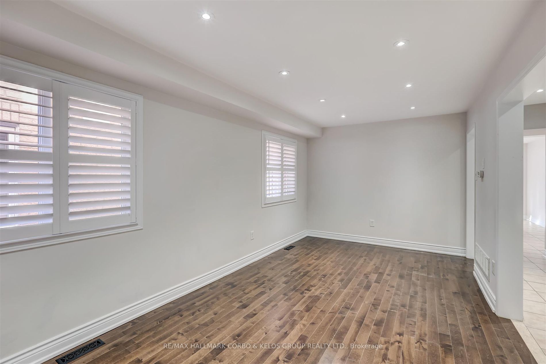 112 Guinevere Rd