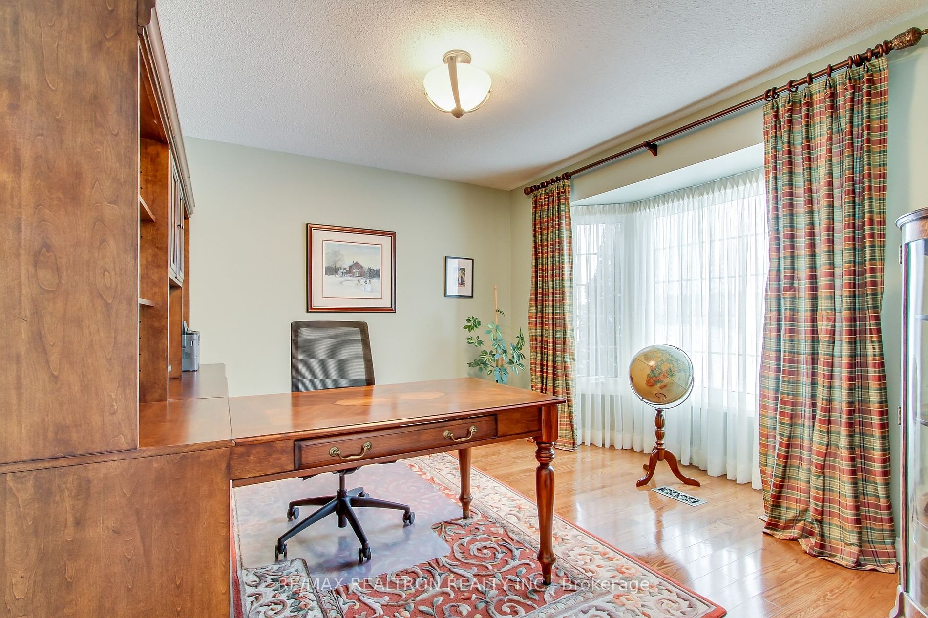 56 Ward Avenue