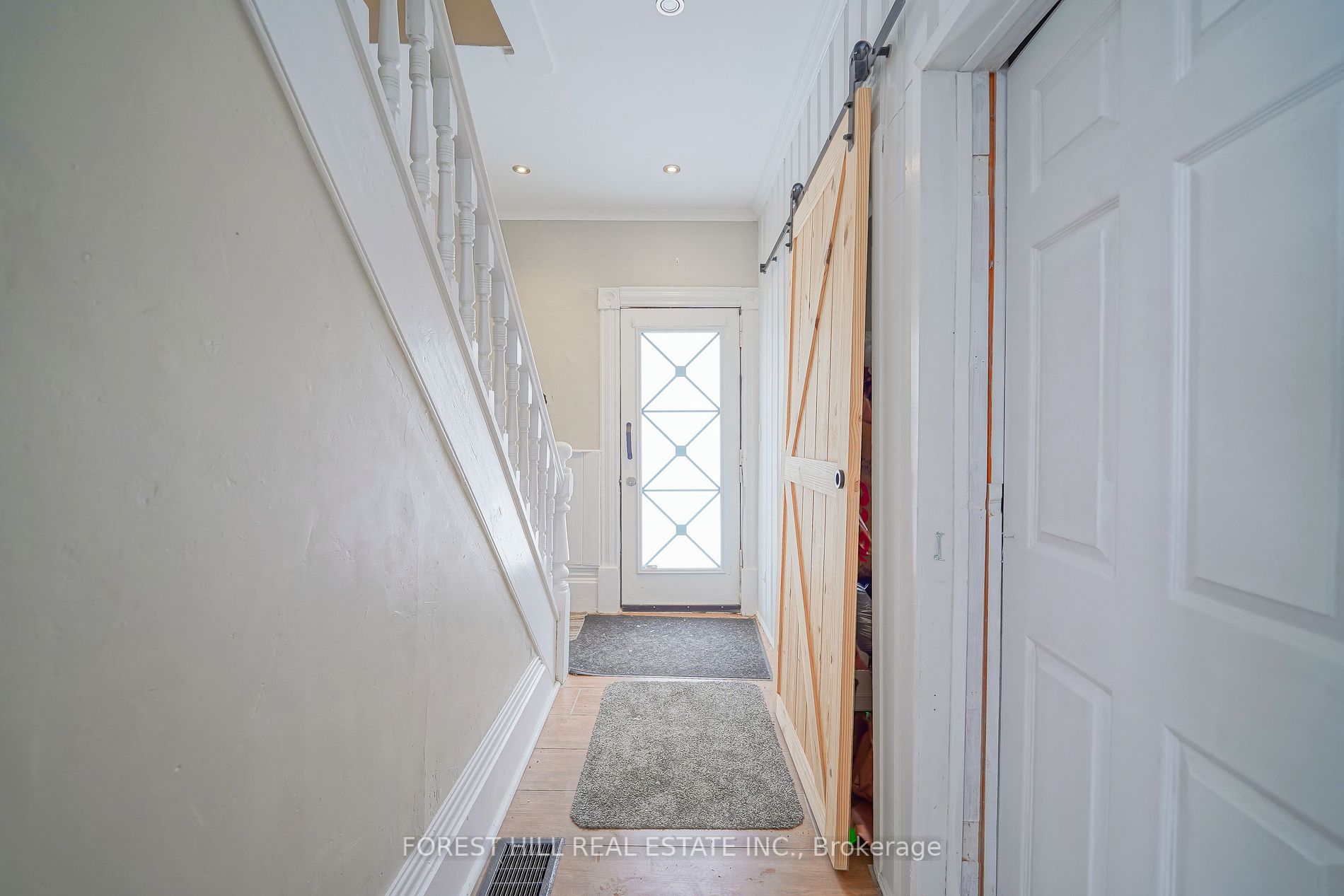 21 Forestell St