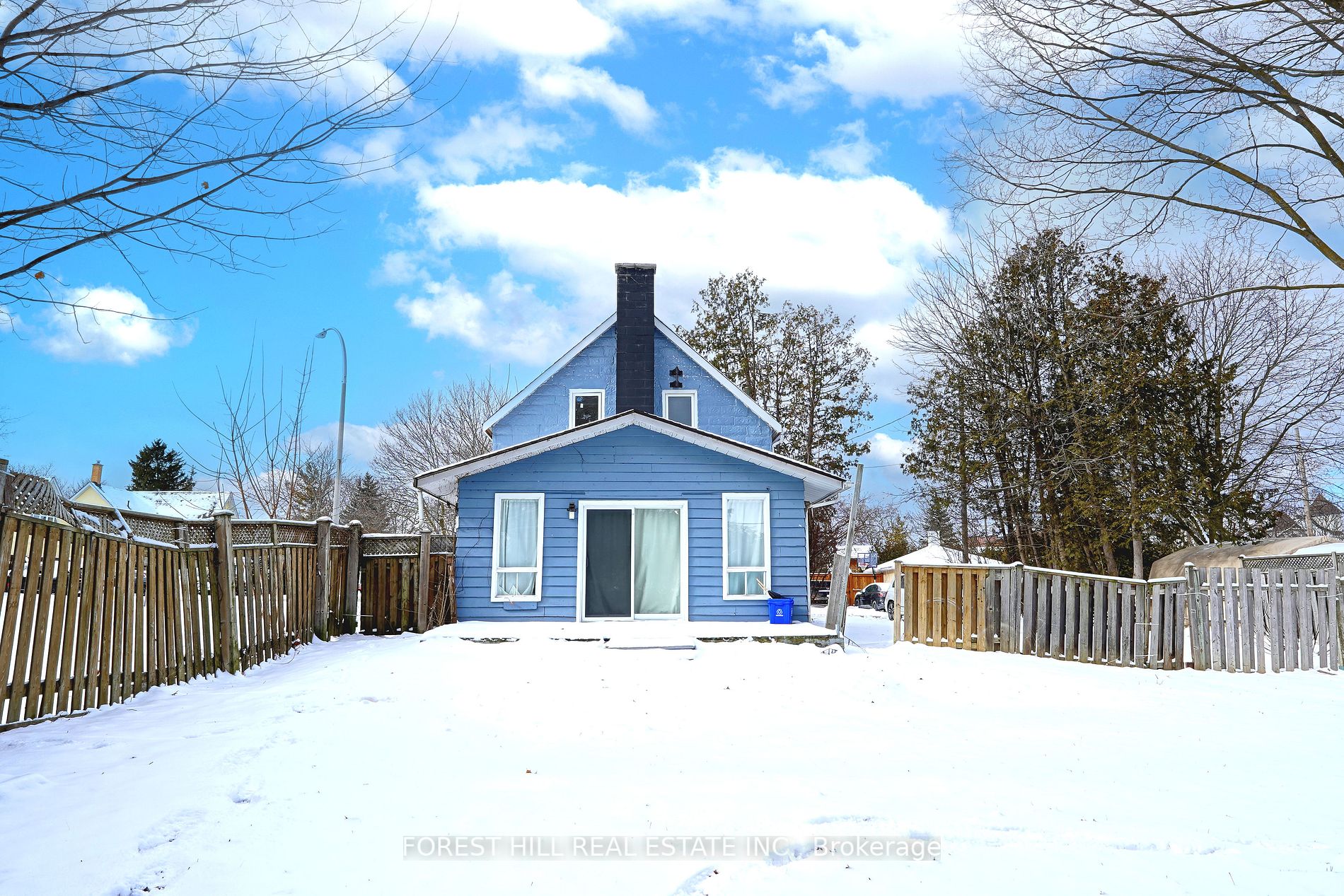 21 Forestell St