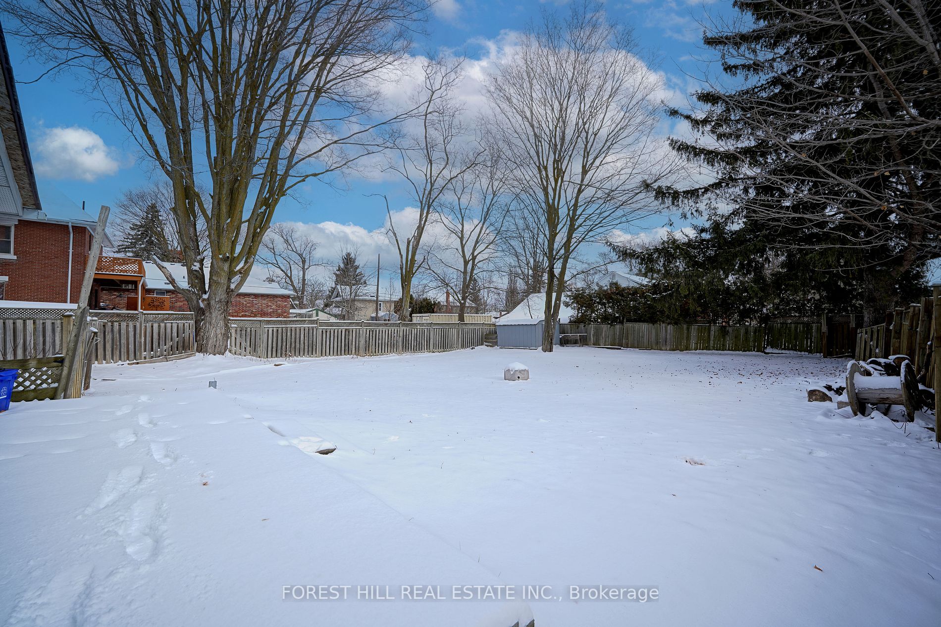 21 Forestell St