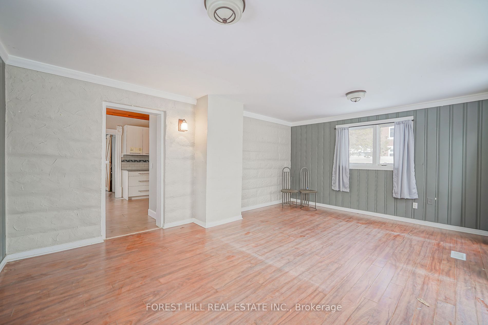 21 Forestell St