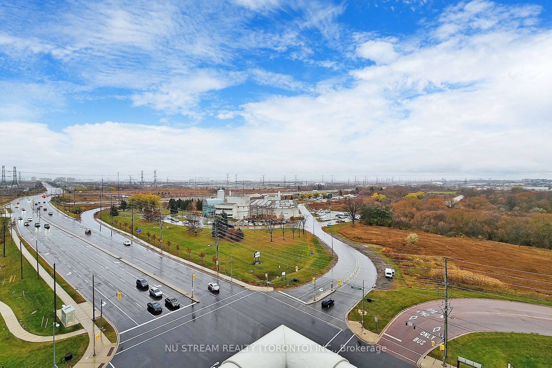 10 Rouge Valley Dr W, #1115
