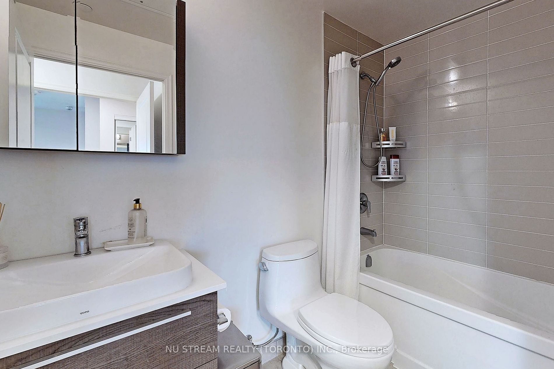 10 Rouge Valley Dr W, #1115
