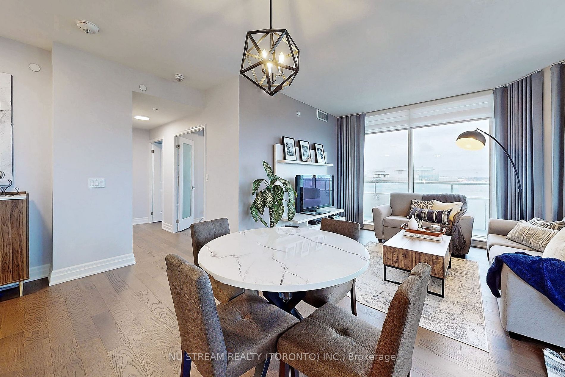 10 Rouge Valley Dr W, #1115