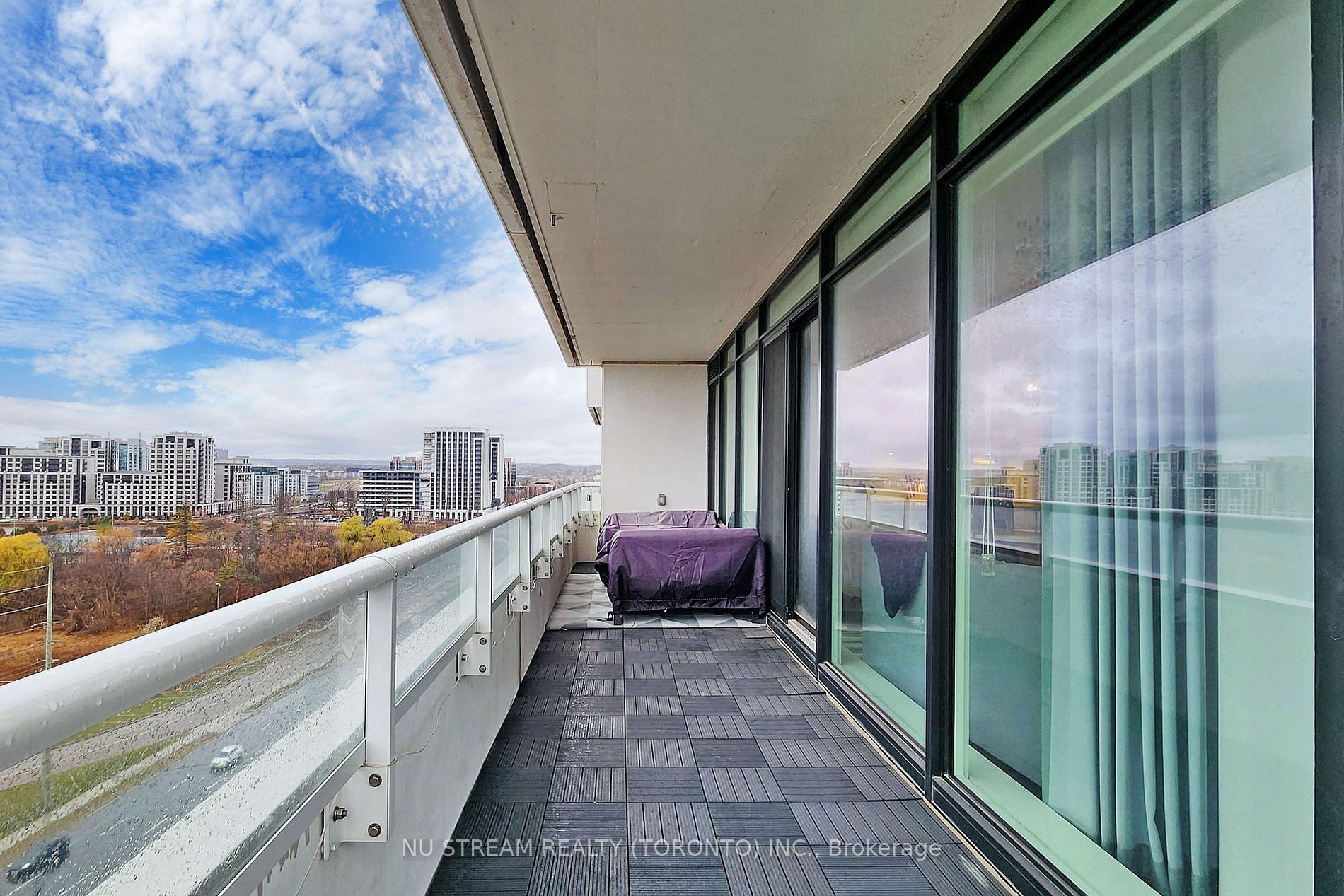 10 Rouge Valley Dr W, #1115