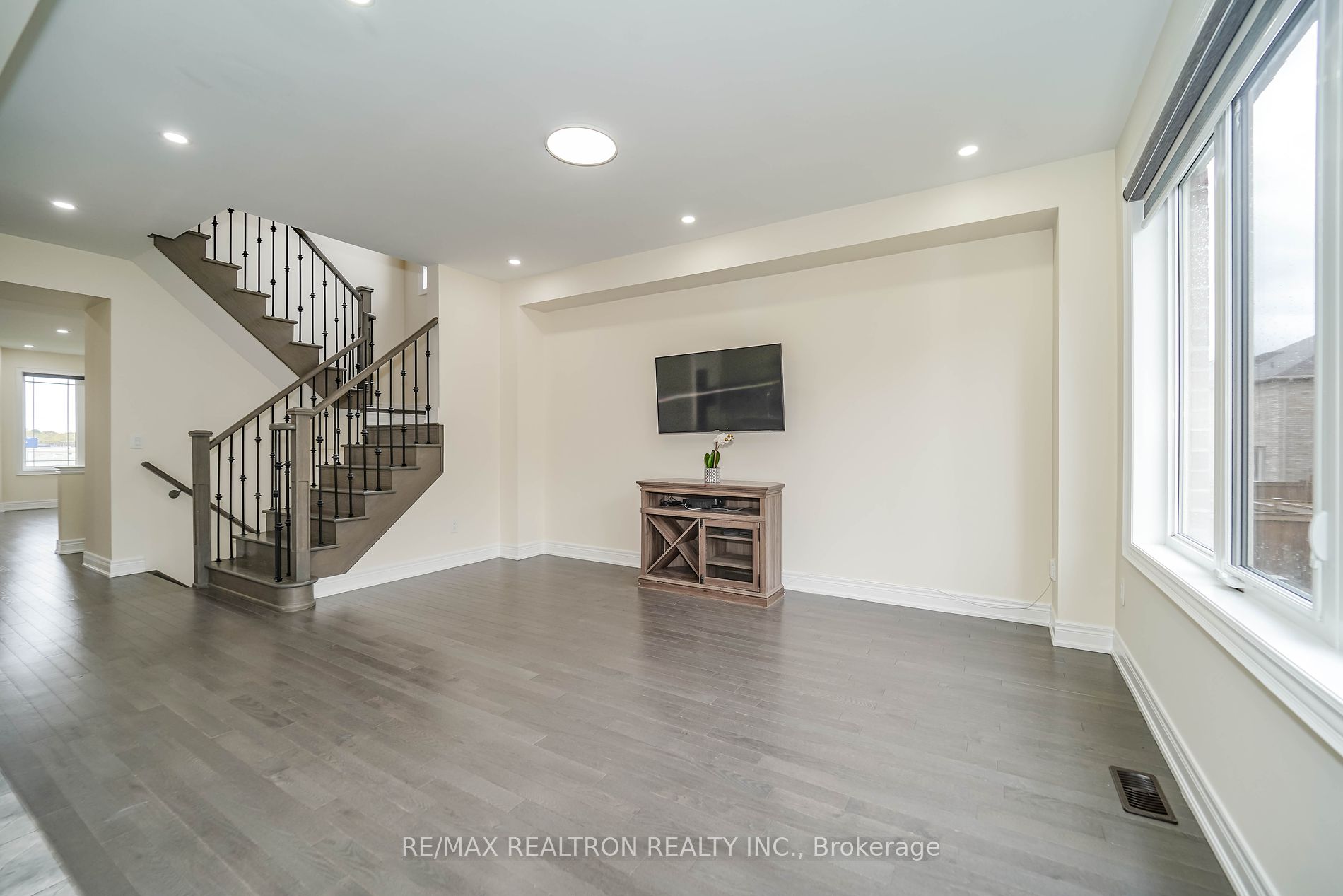 125 Jim Mortson Drive