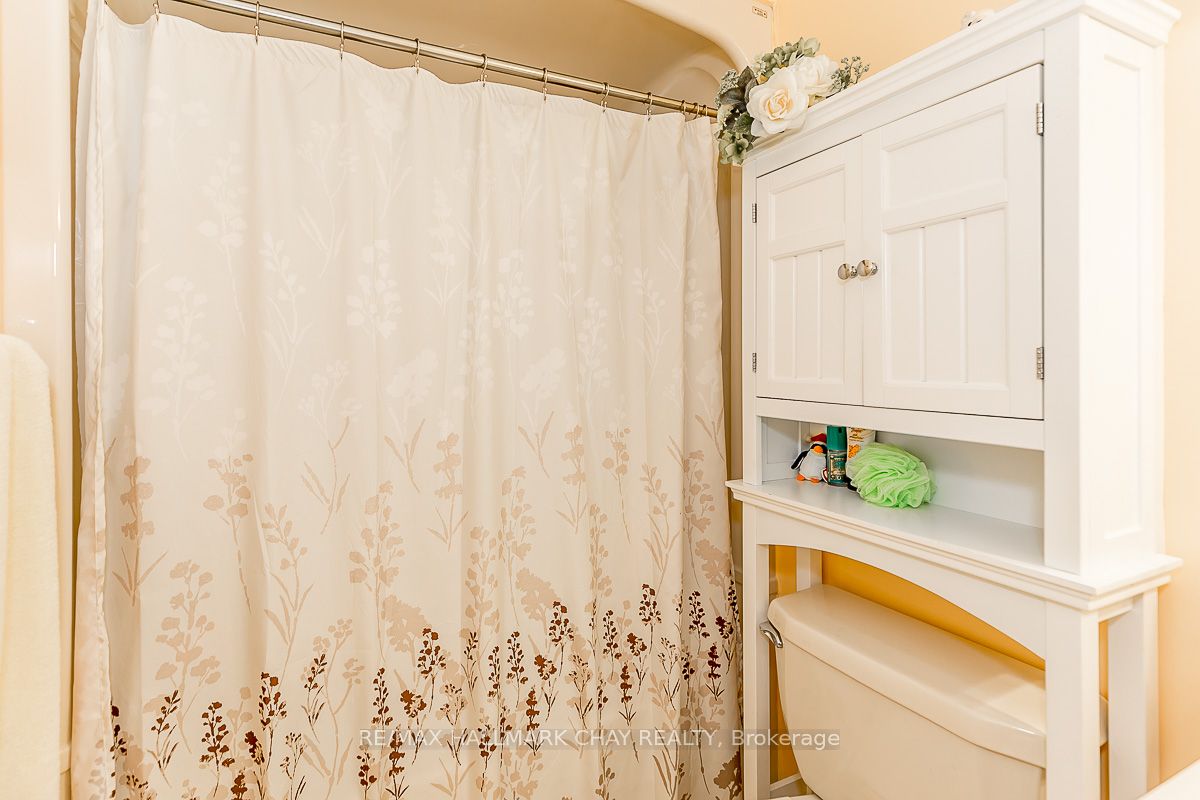 146 Greenbriar Road, #19