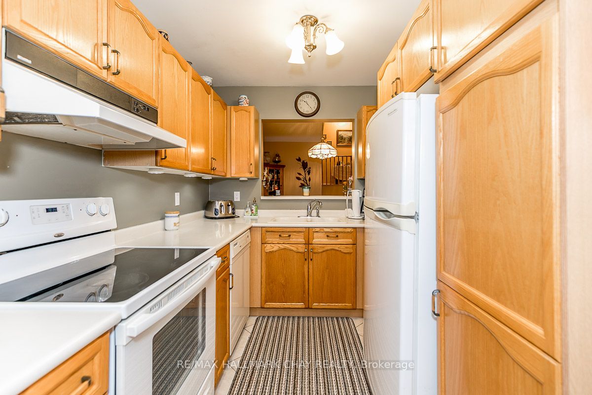 146 Greenbriar Road, #19