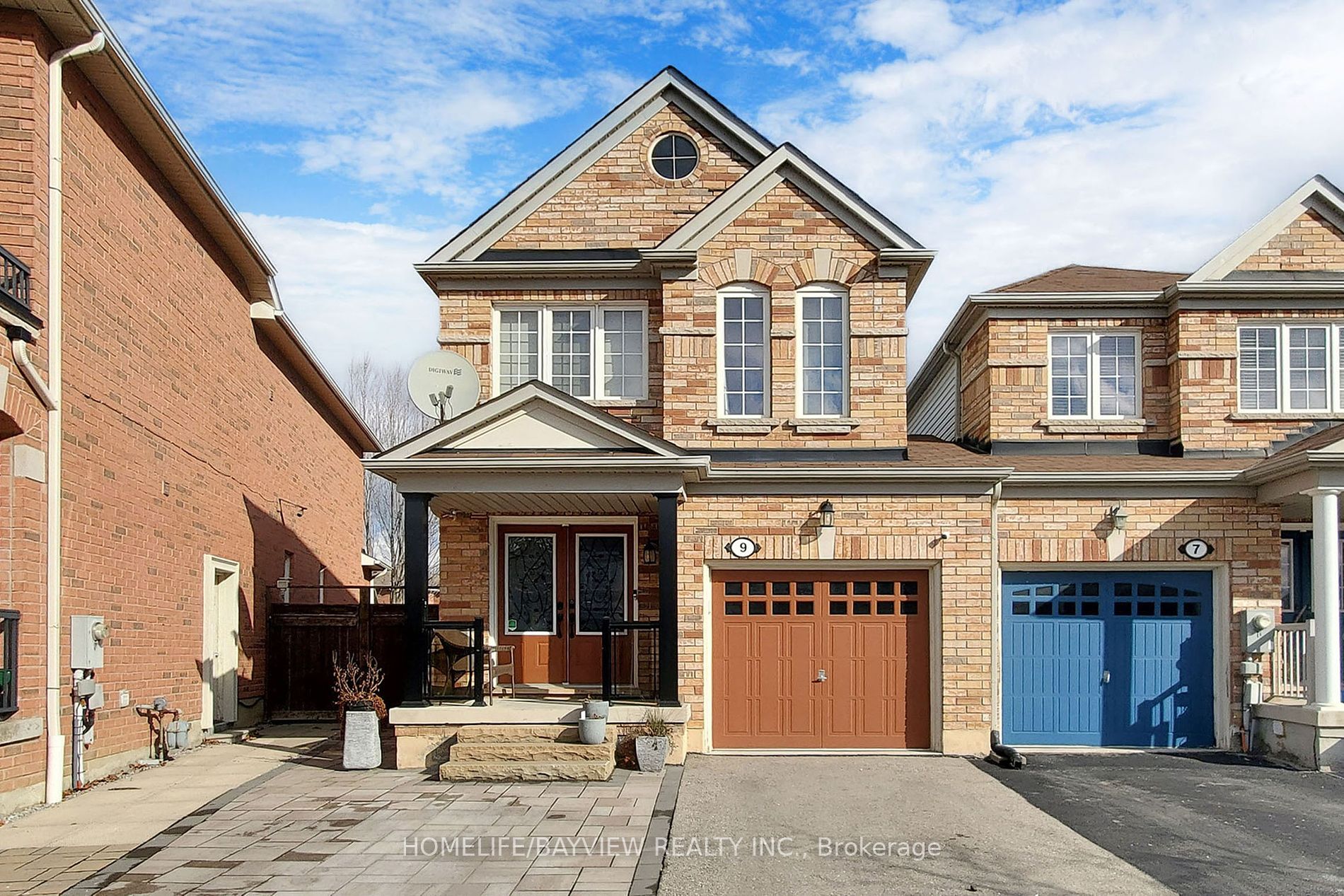 9 Summit Dr