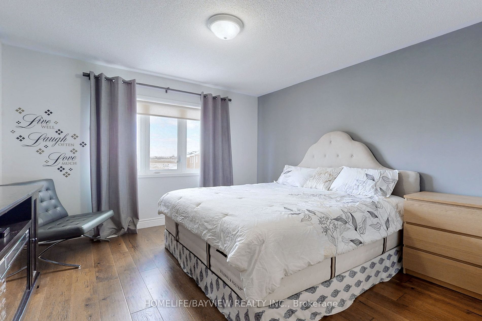 9 Summit Dr