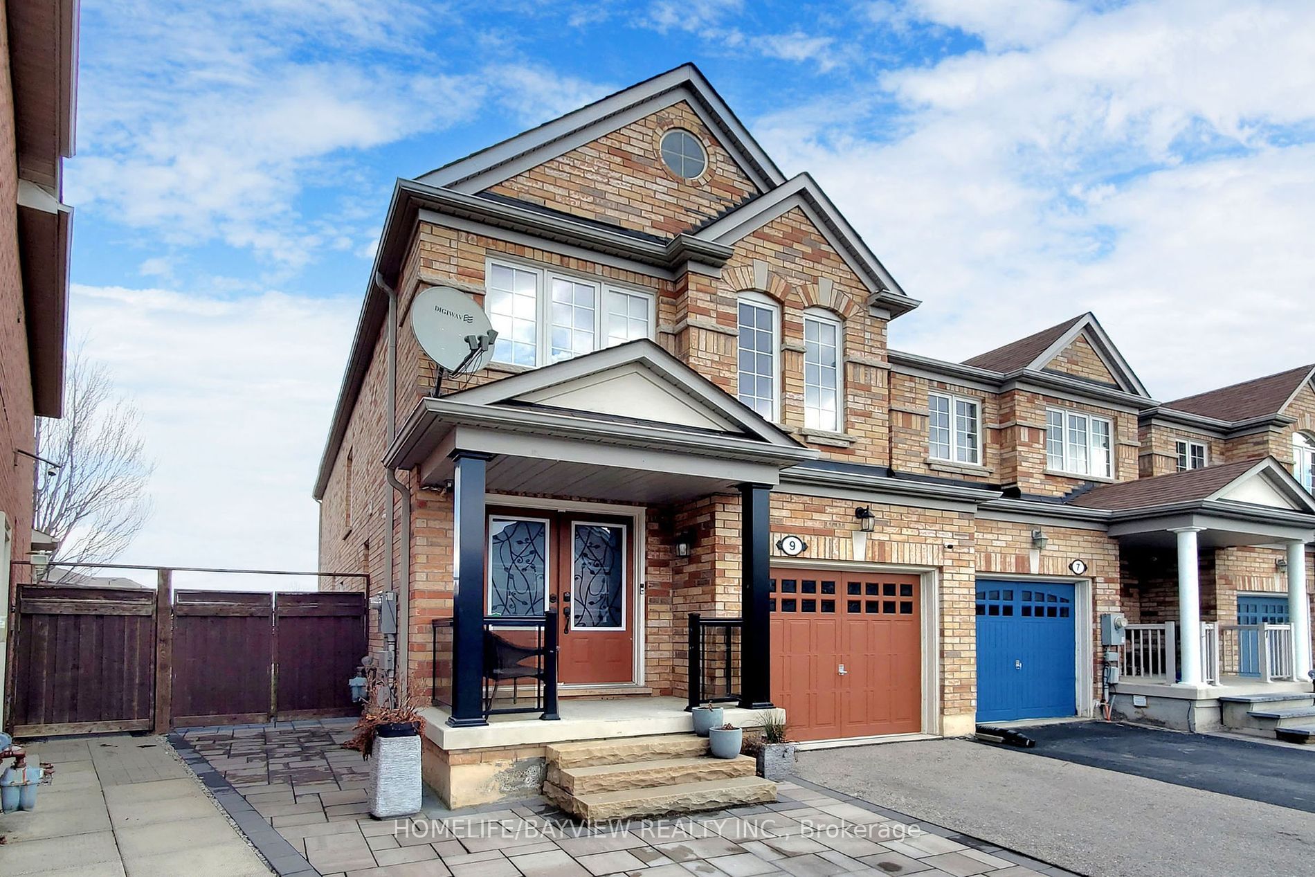 9 Summit Dr