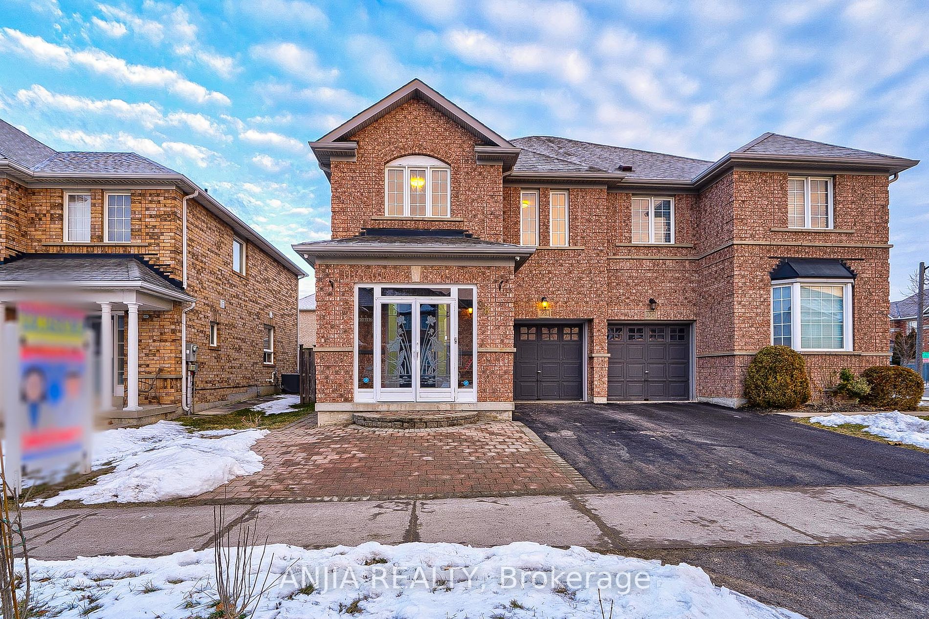 98 Edward Jeffreys Ave