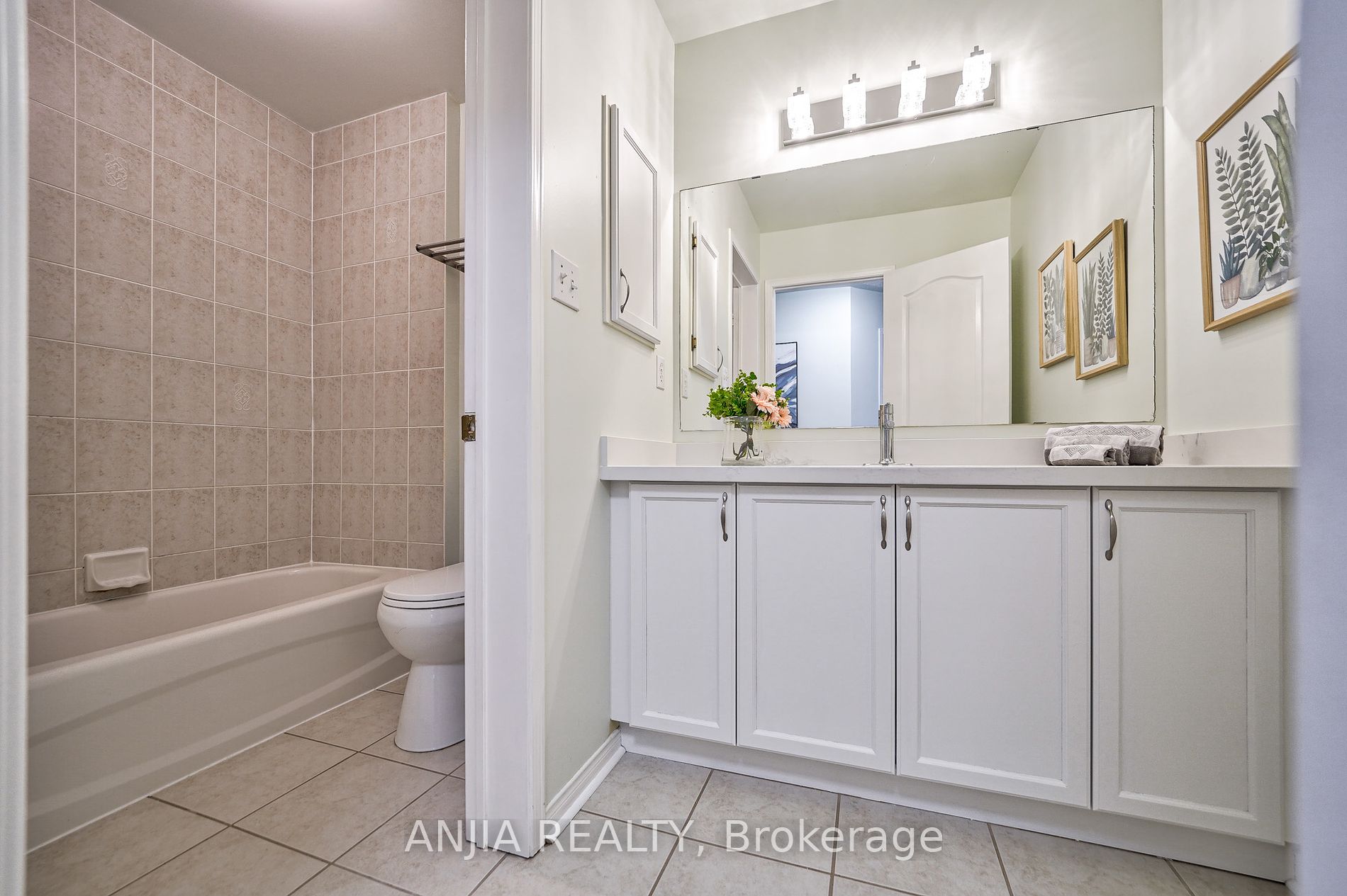 98 Edward Jeffreys Ave