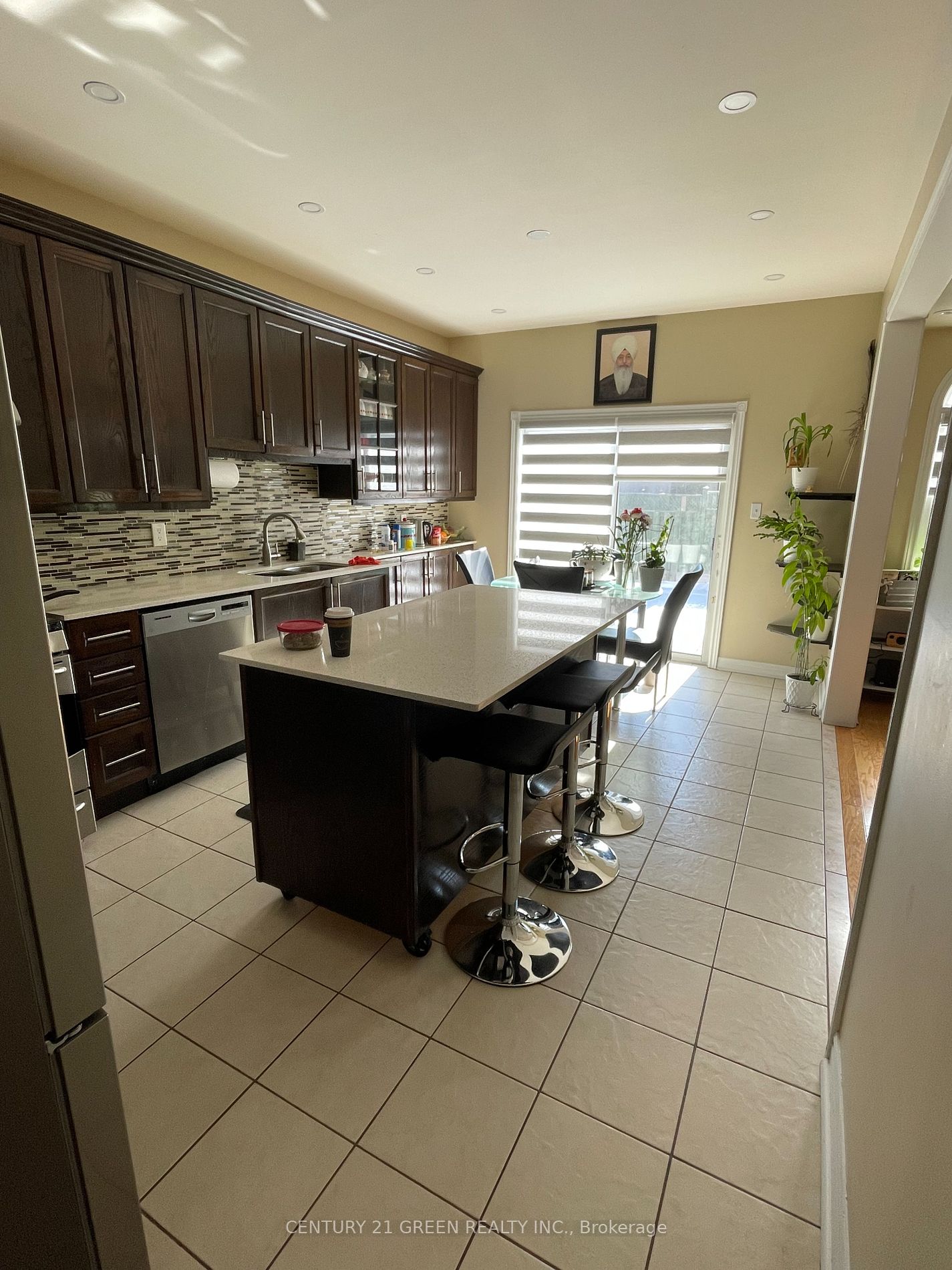 41 Sequoia Road