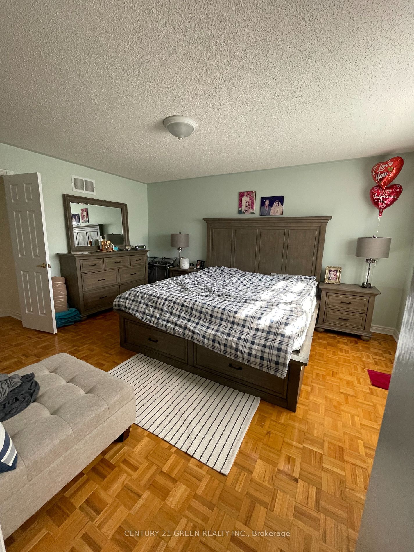 41 Sequoia Road