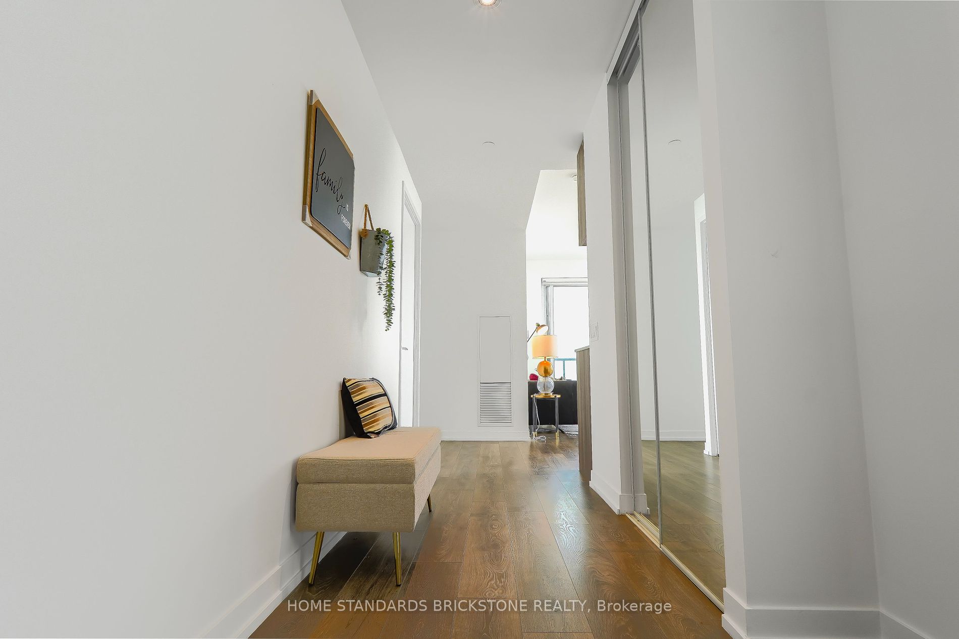 898 Portage Parkway, #4502