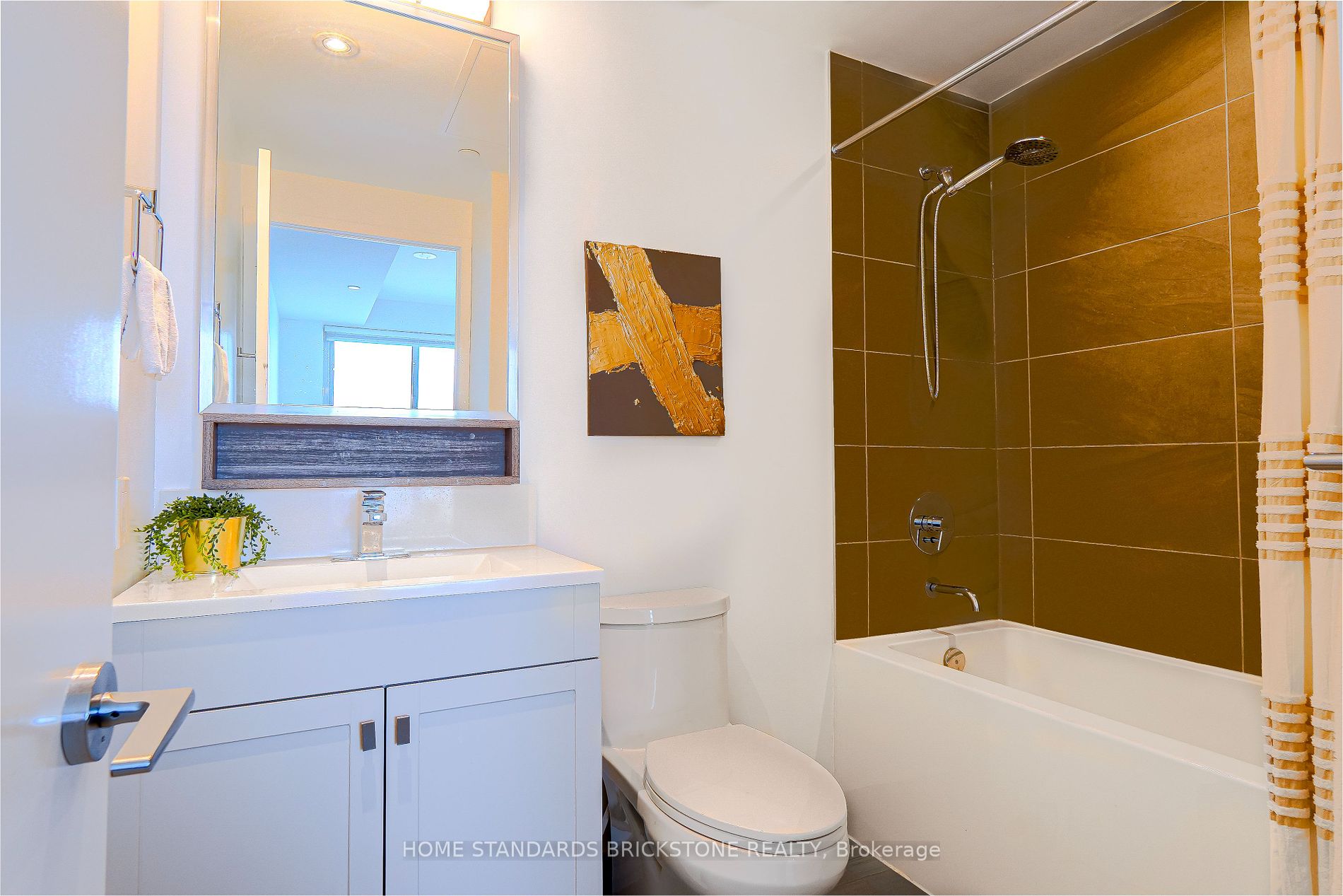 898 Portage Parkway, #4502