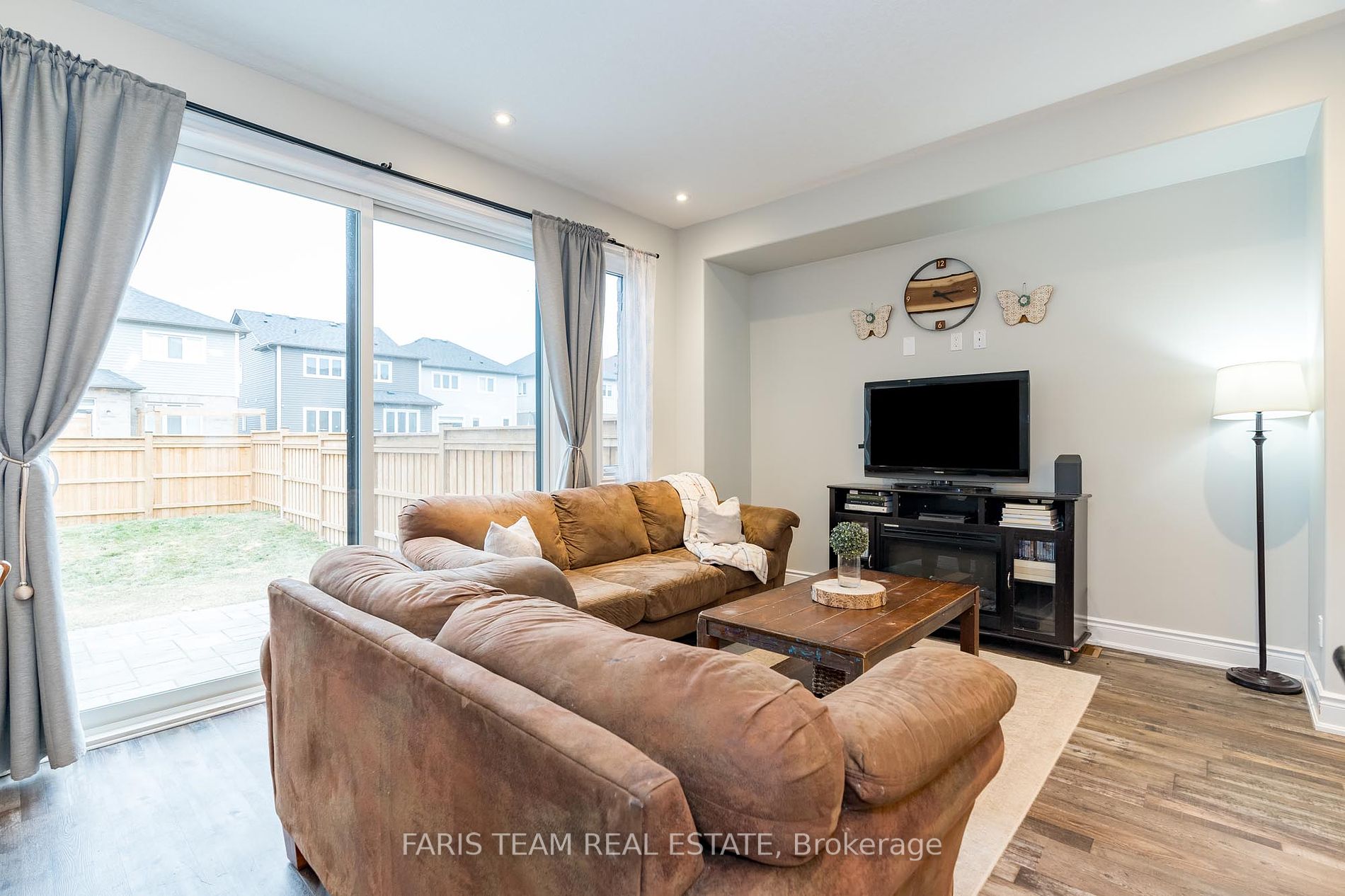 26 Morris Dr