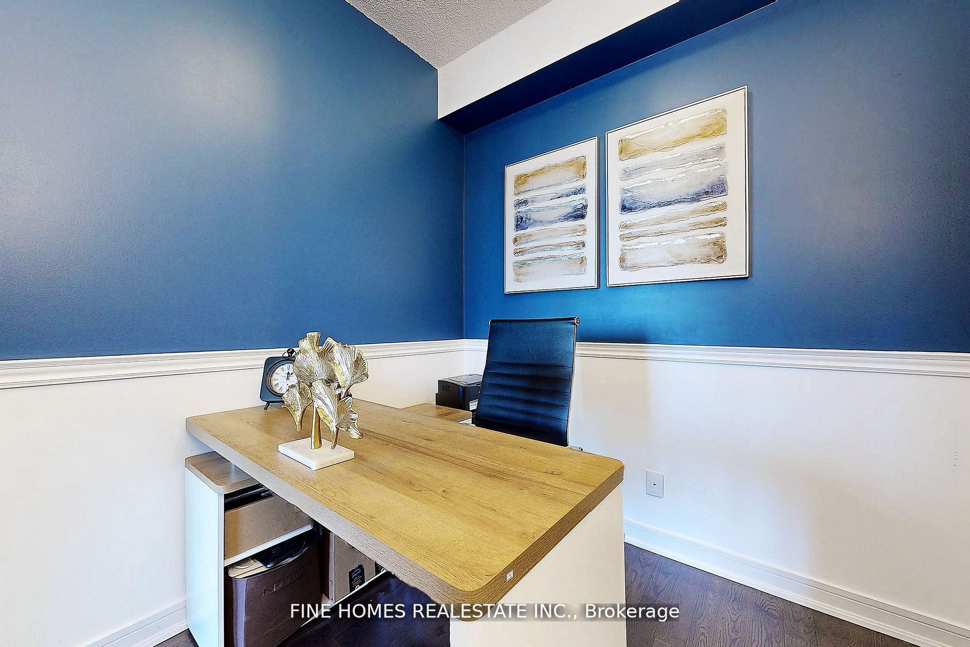 9201 Yonge St, #1001